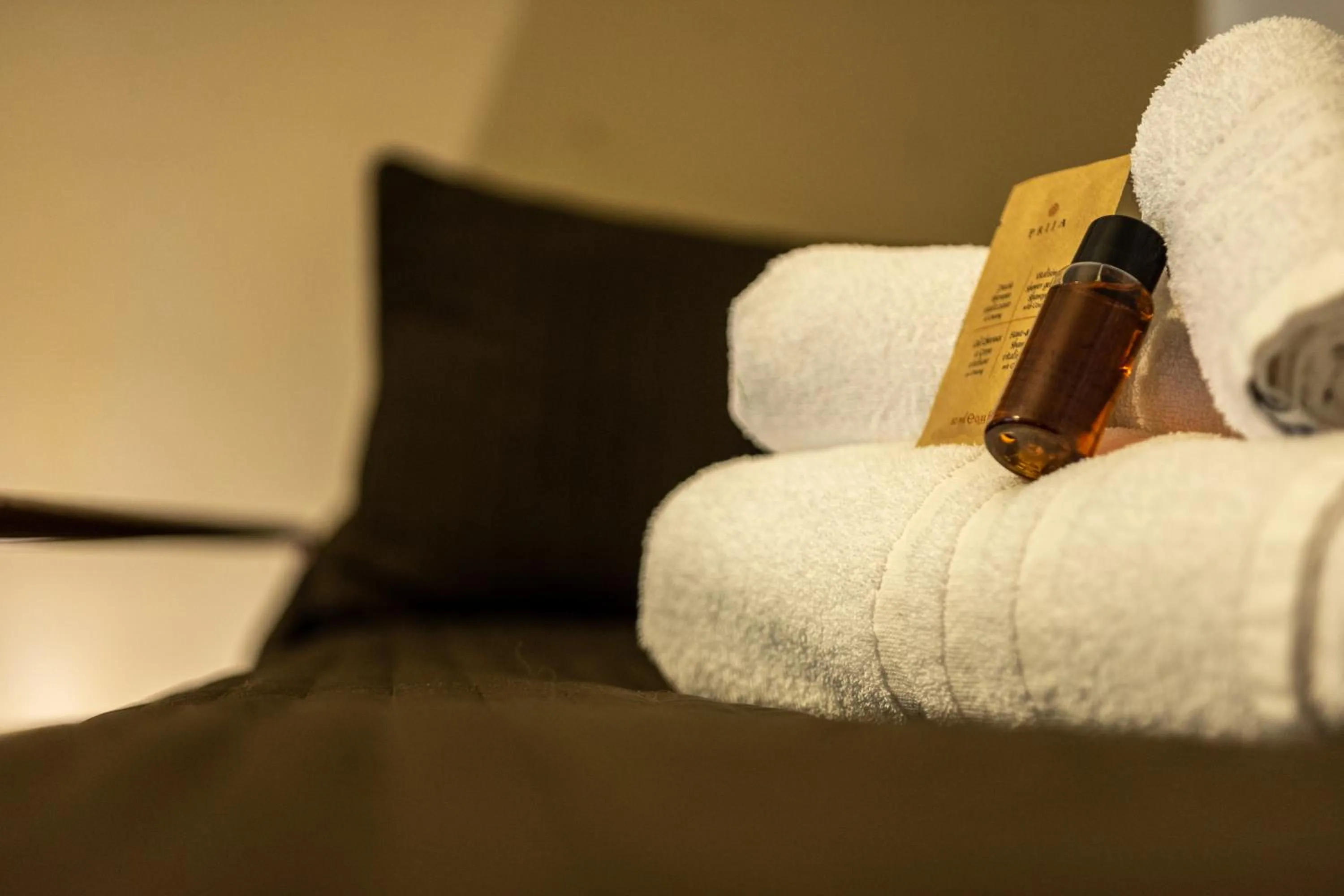 Decorative detail, Bed in B&B Cairoli