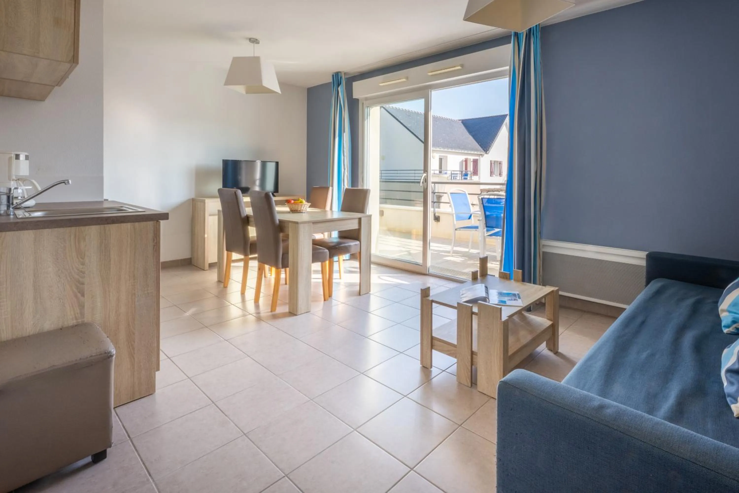 Dining area in Résidence Odalys Les Iles du Morbihan