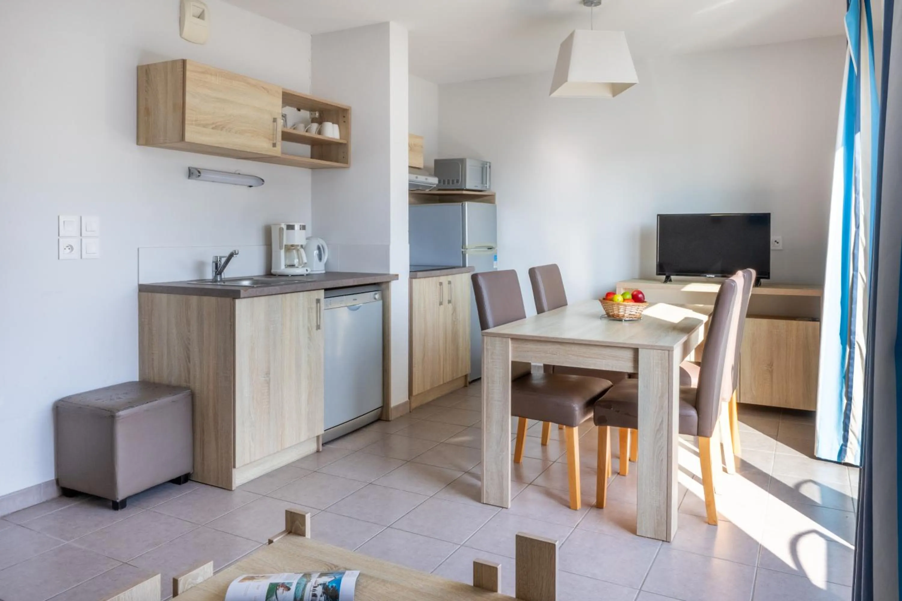 Dining area in Résidence Odalys Les Iles du Morbihan
