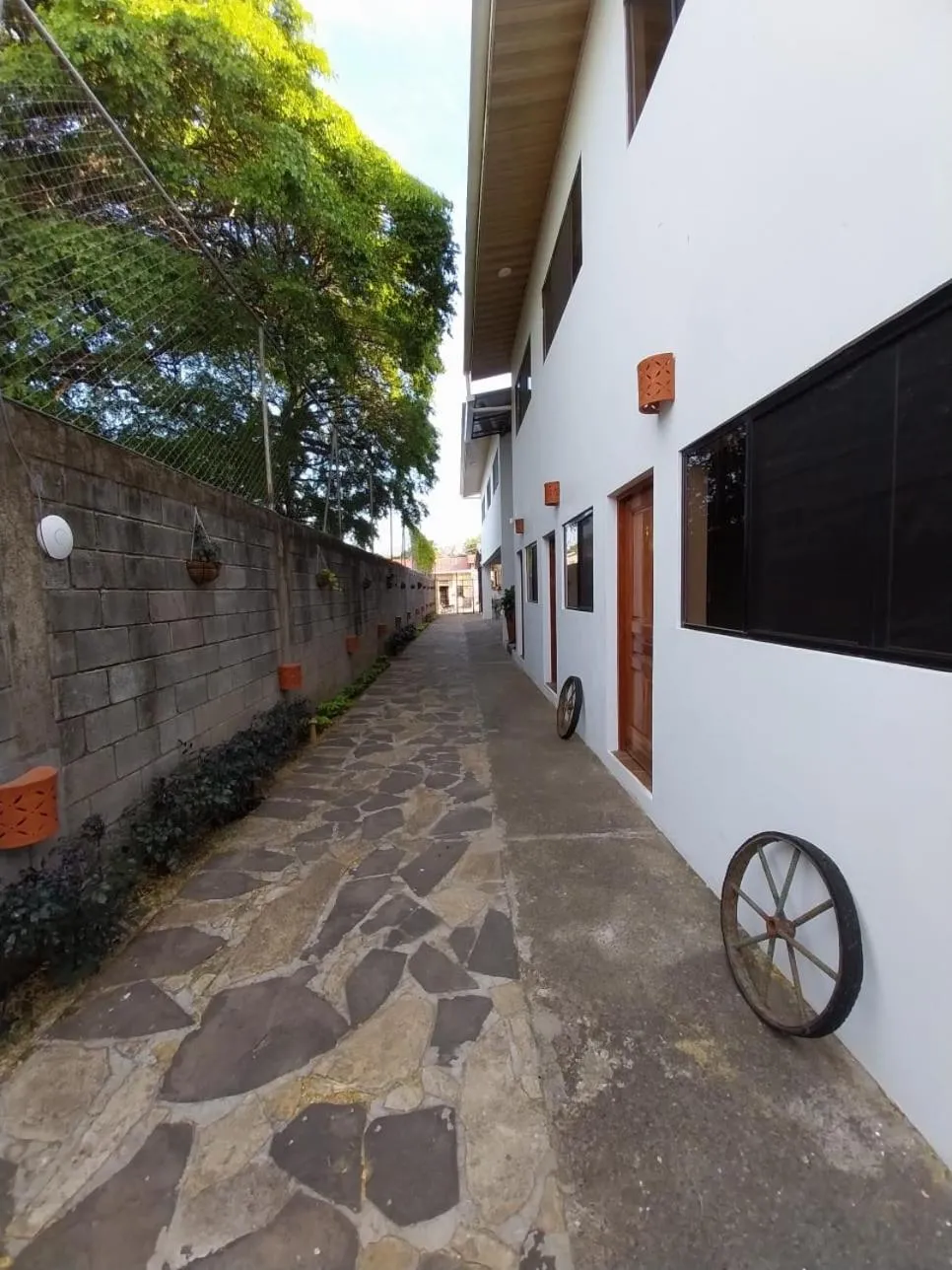Property building in Nica Valley