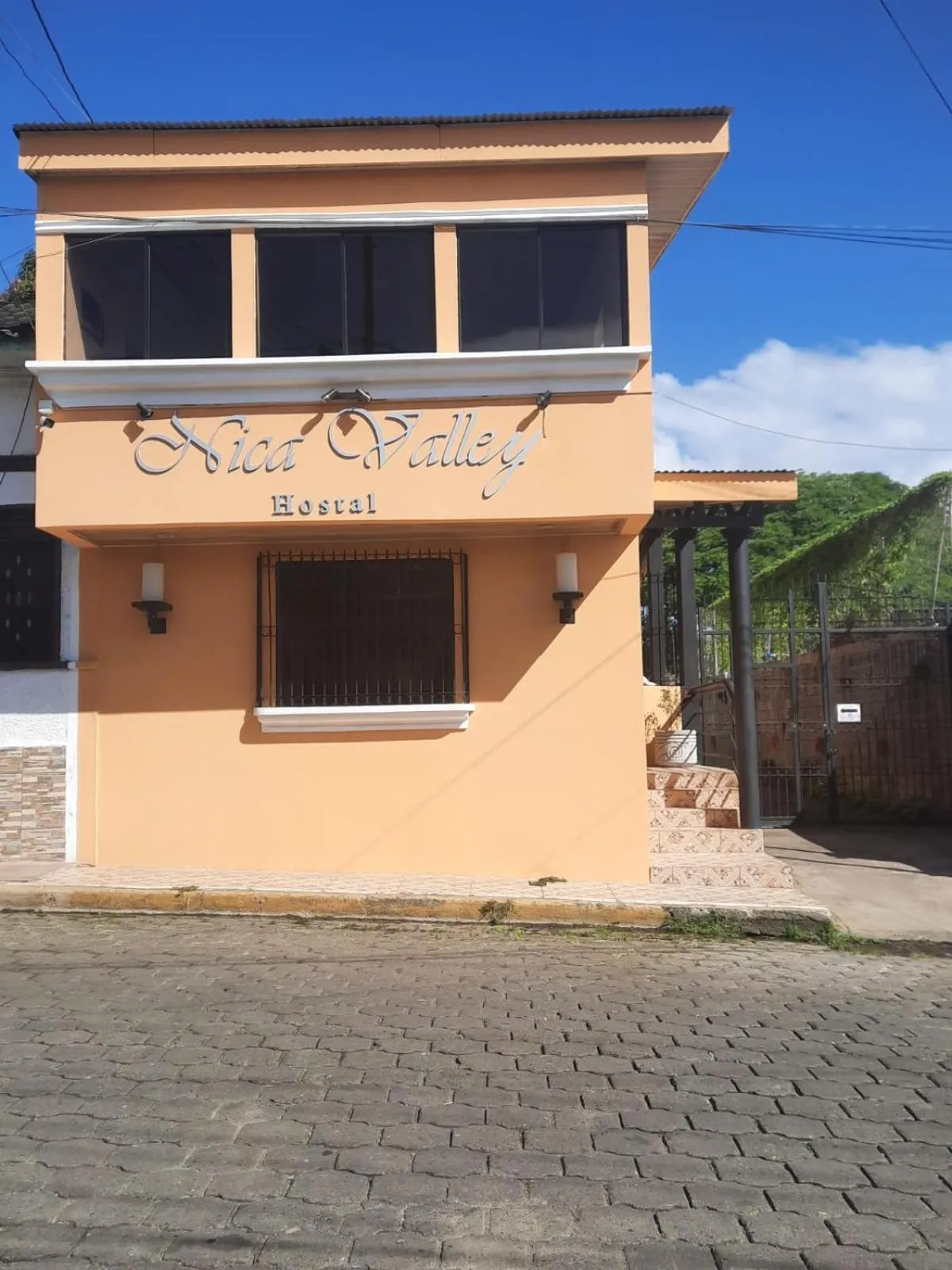 Property building in Nica Valley