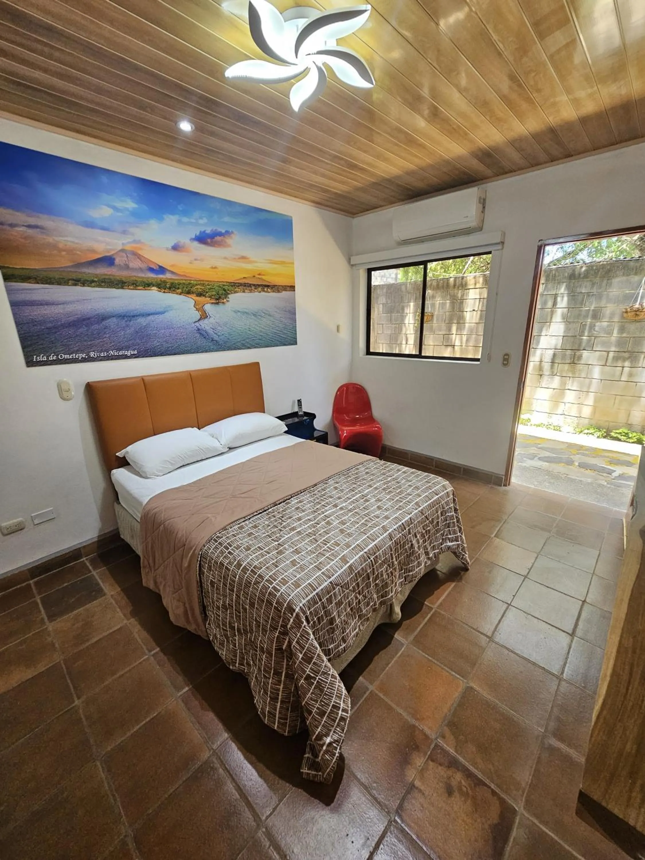 Bed in Nica Valley