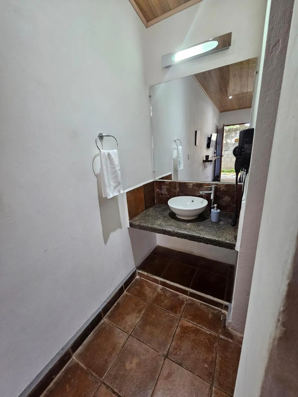 Toilet in Nica Valley