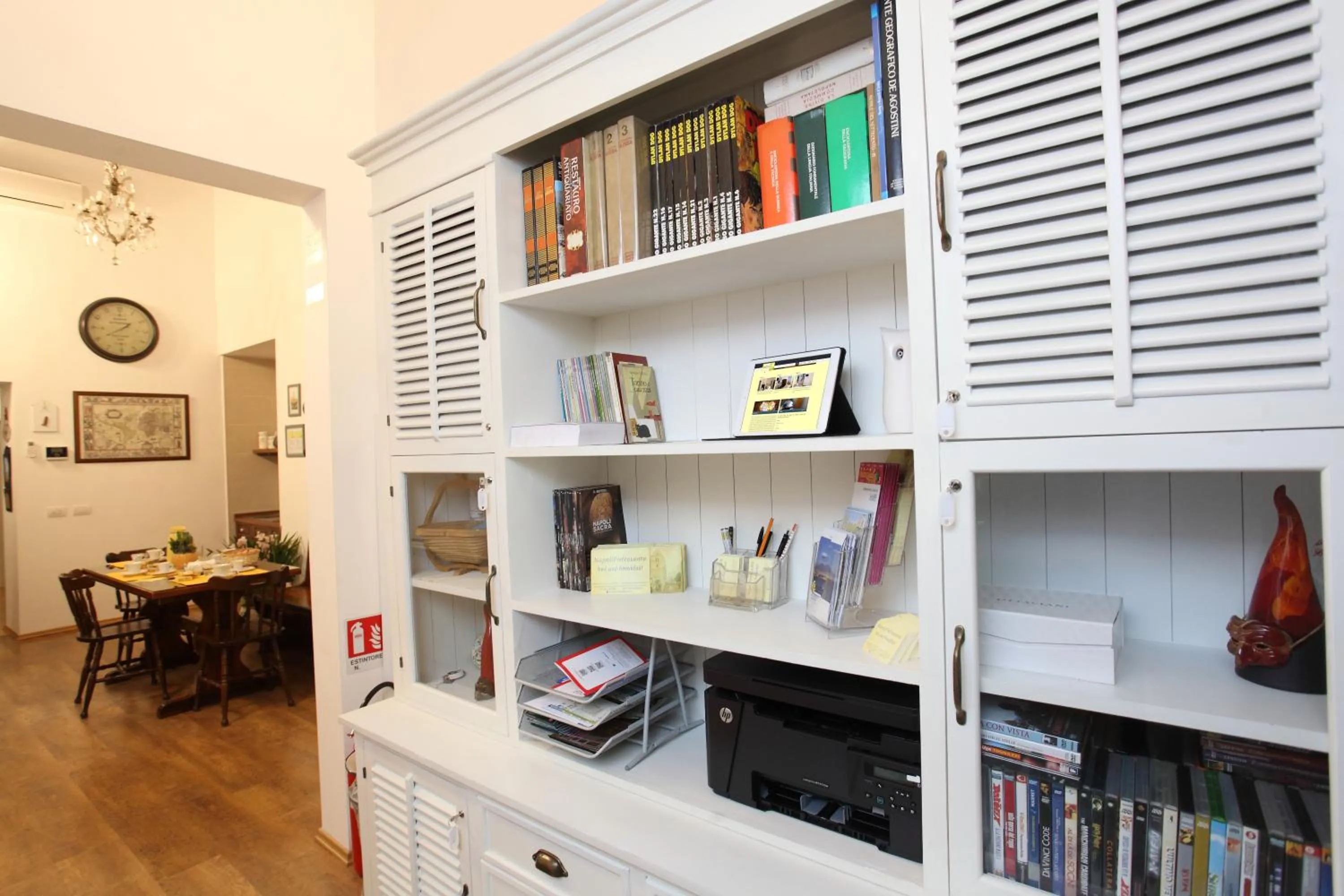 Communal kitchen in Napoli Pietrasanta LT