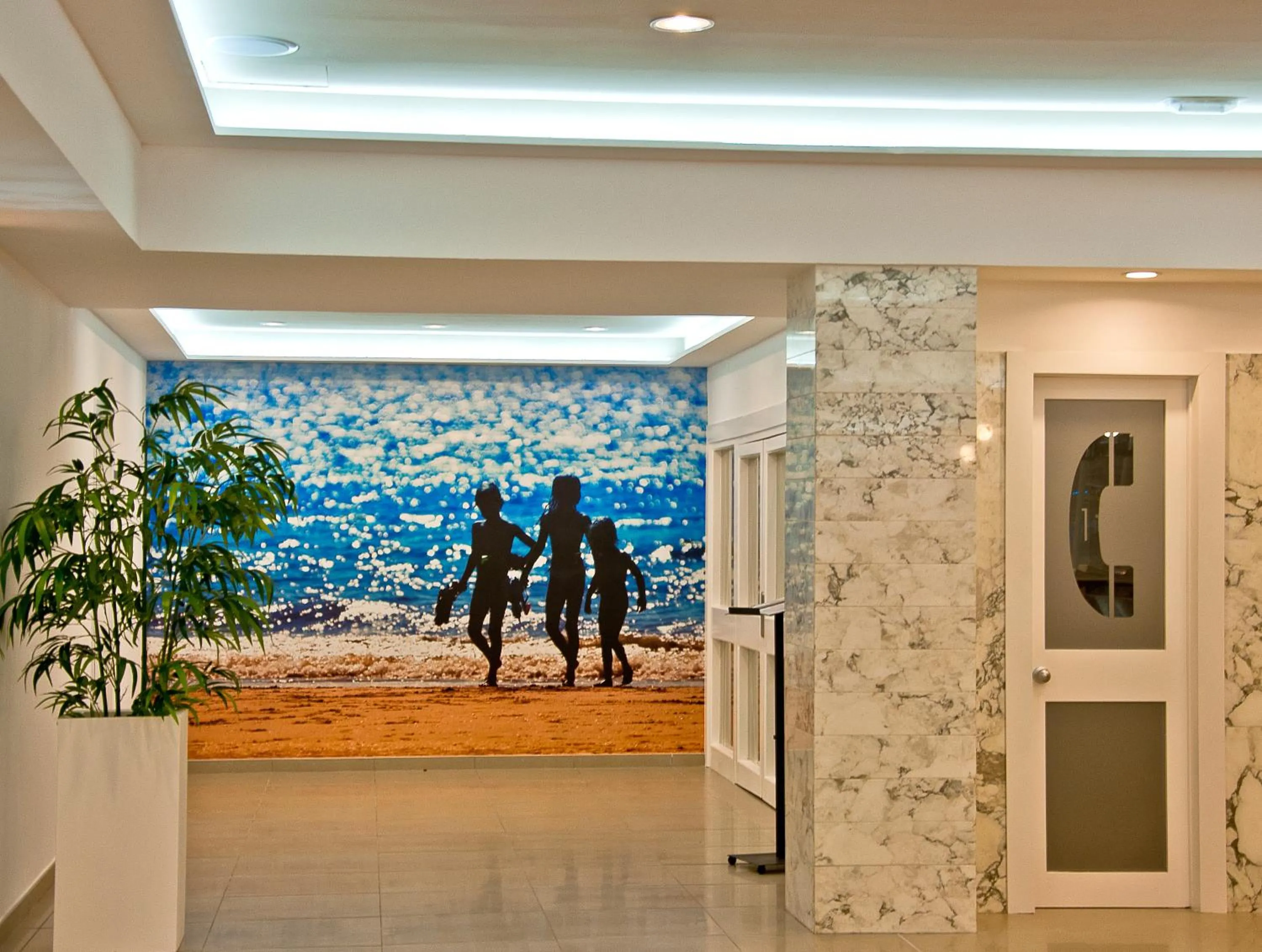 Area and facilities in BQ Delfín Azul Hotel