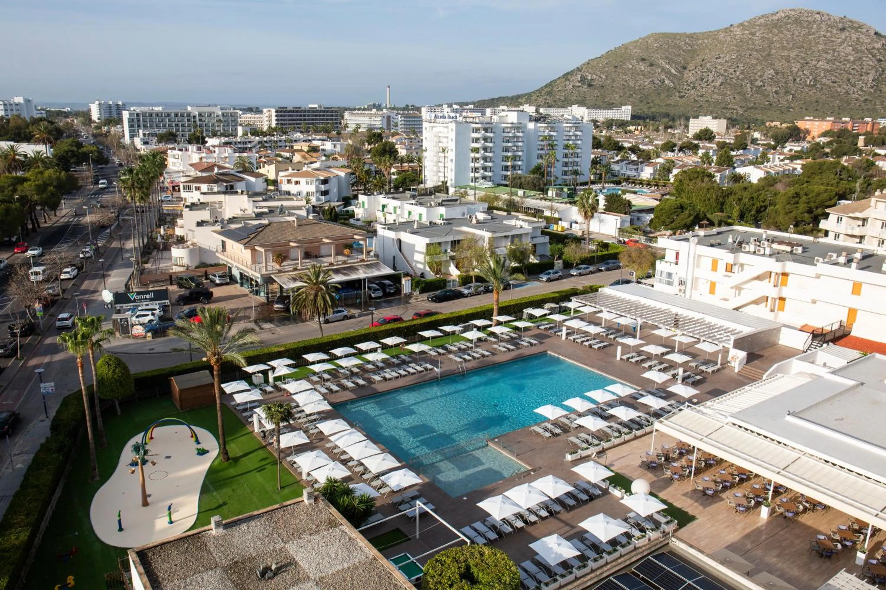Swimming pool in BQ Delfín Azul Hotel