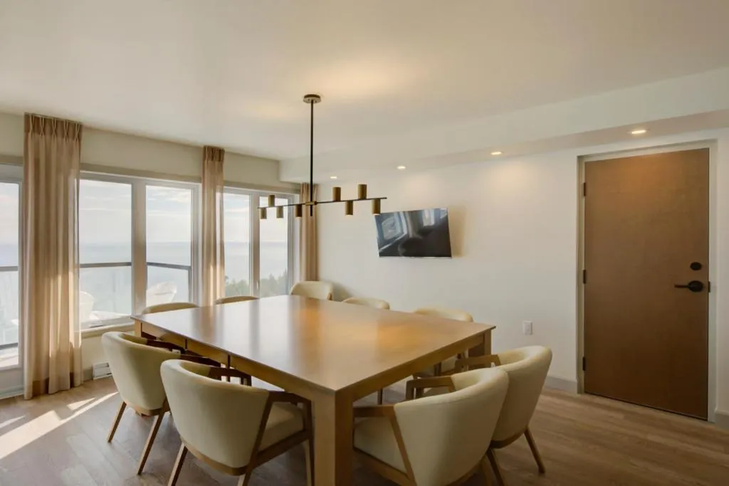 TV and multimedia in La Pinsonnière