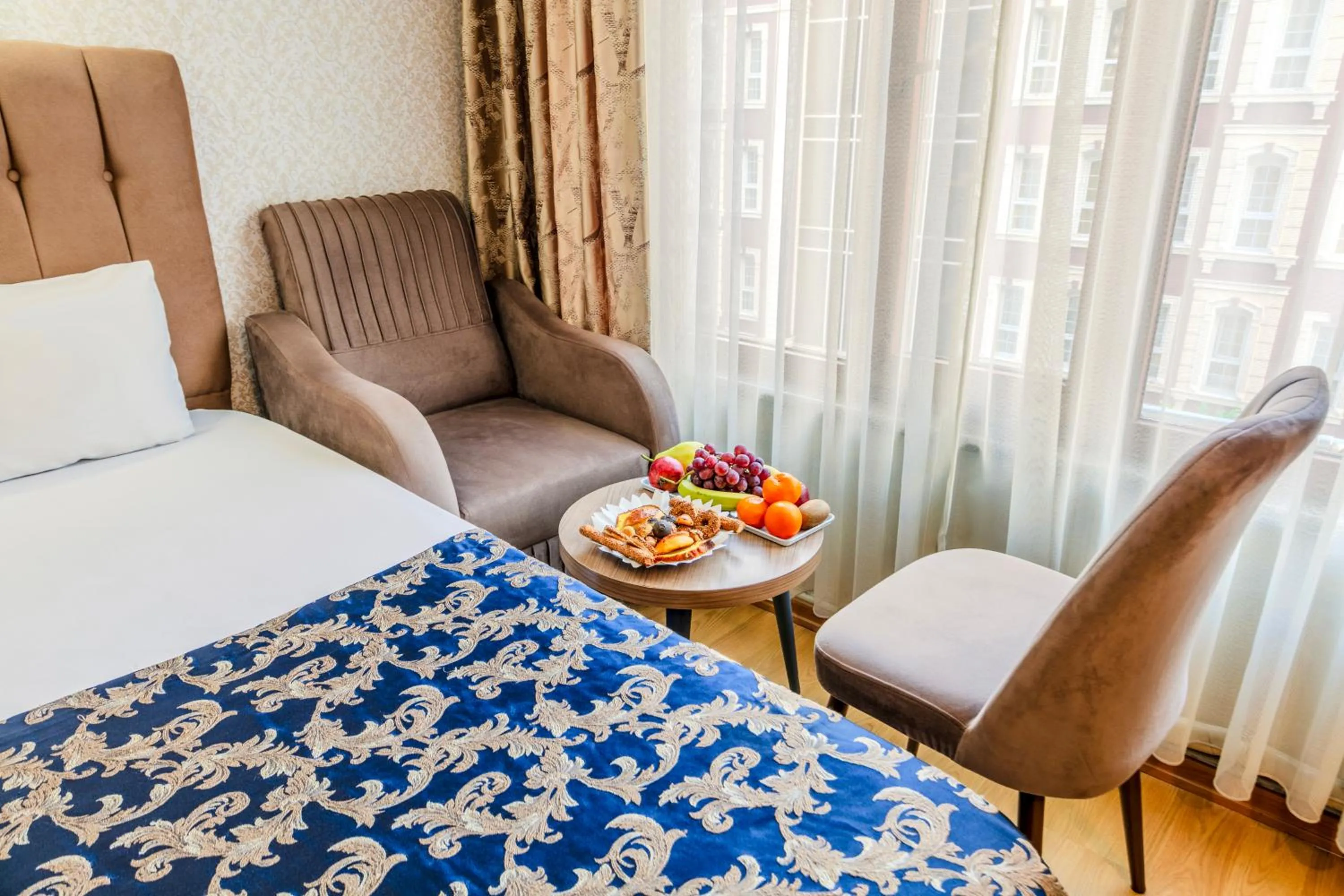 Bedroom, Bed in Hamit Hotel Istanbul