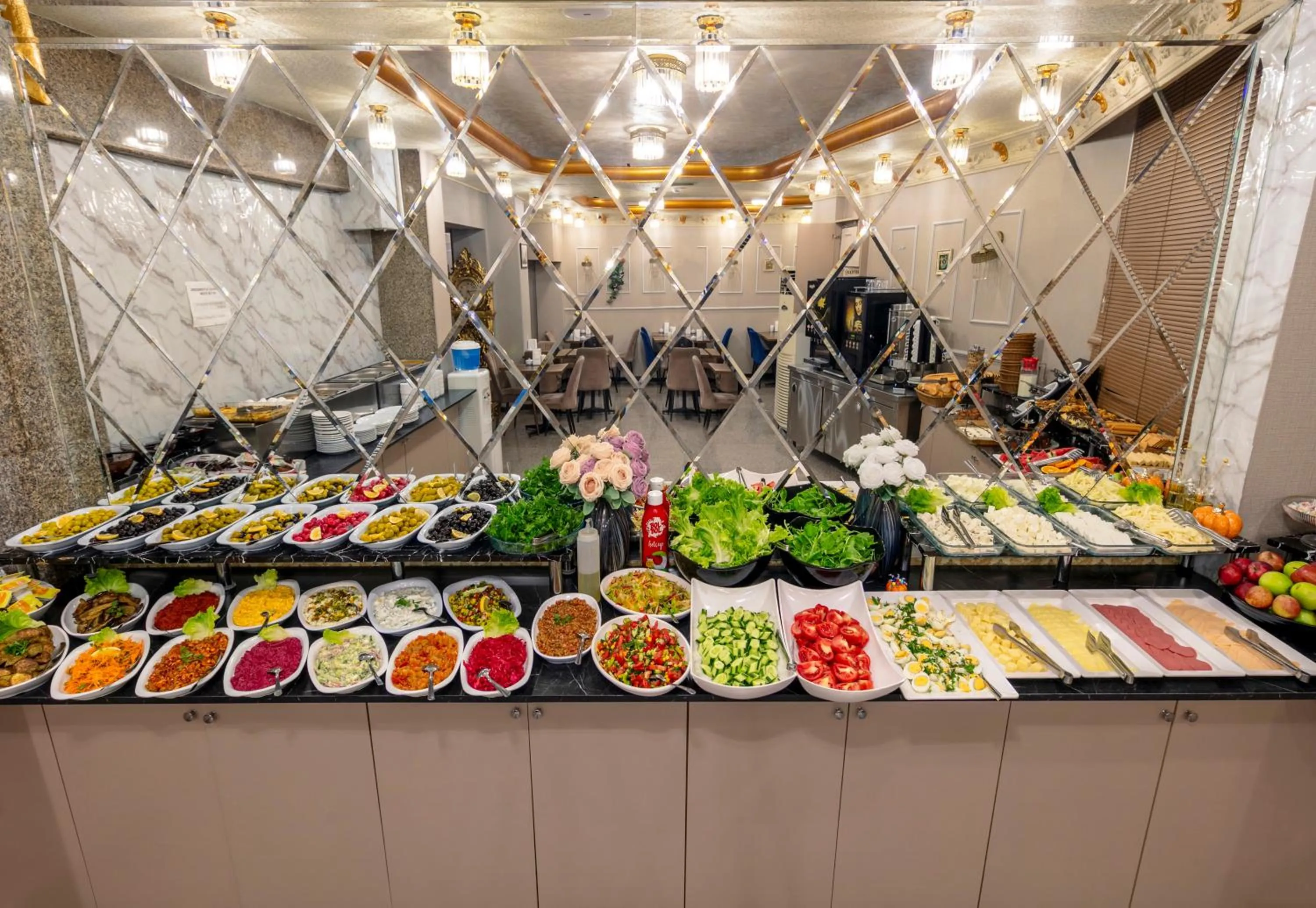 Buffet breakfast in Hamit Hotel Istanbul