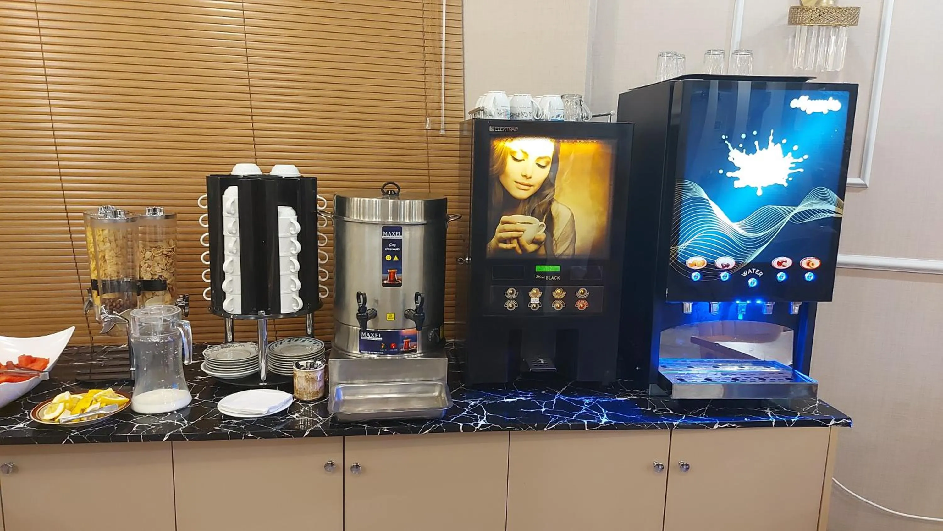 Drinks in Hamit Hotel Istanbul