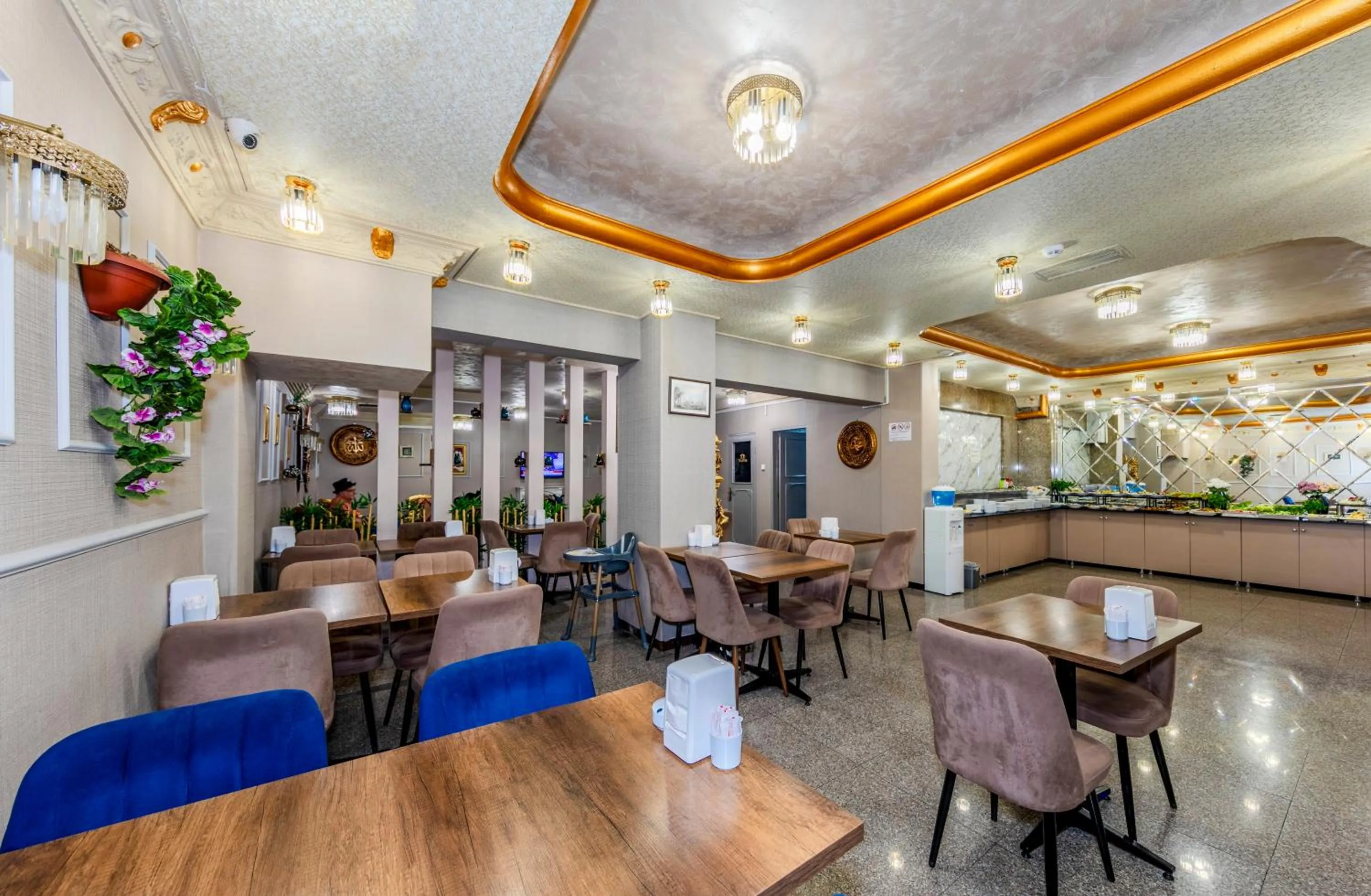 Restaurant/places to eat in Hamit Hotel Istanbul