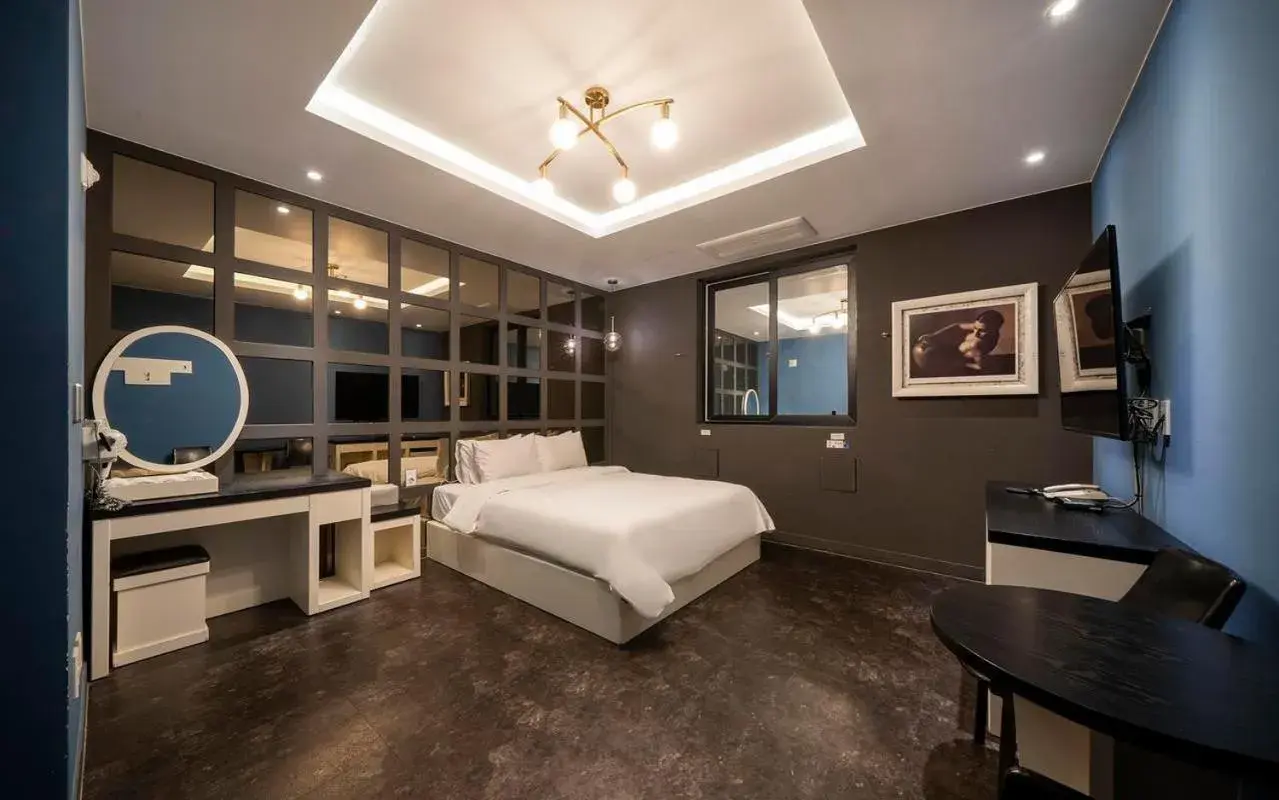 Standard Double Room in Rings Hotel Standard Double Room in Rings Hotel