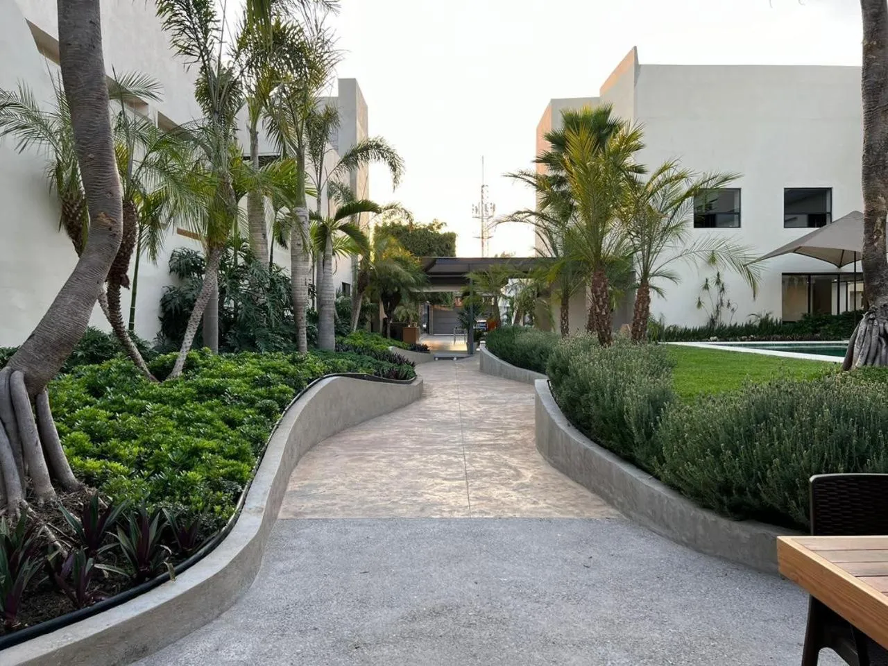 Garden view in Casa Begonias Hotel mas Villas