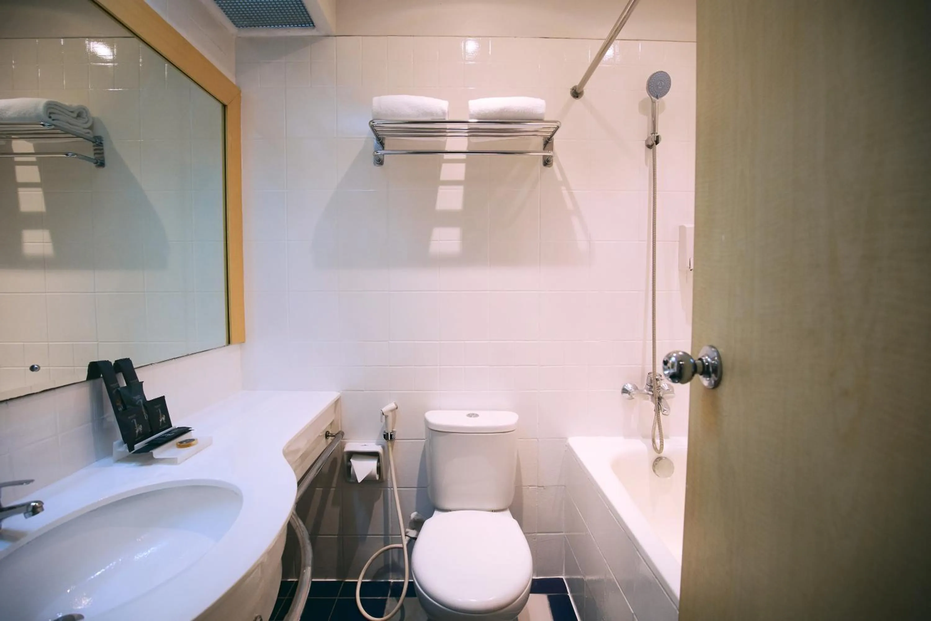 Bathroom in Horison Arcadia Wahid Hasyim