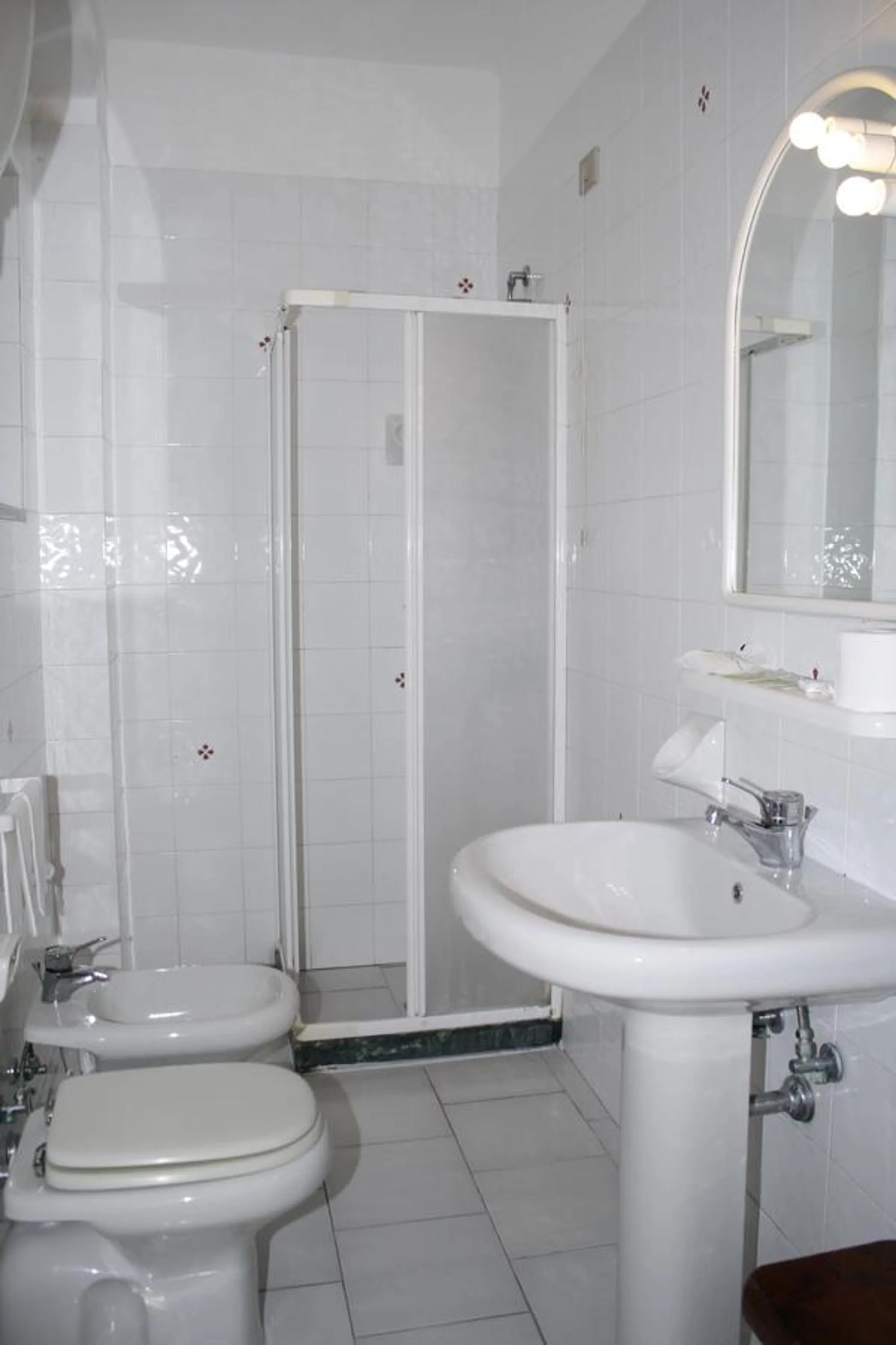 Shower in Hotel Punto Azzurro