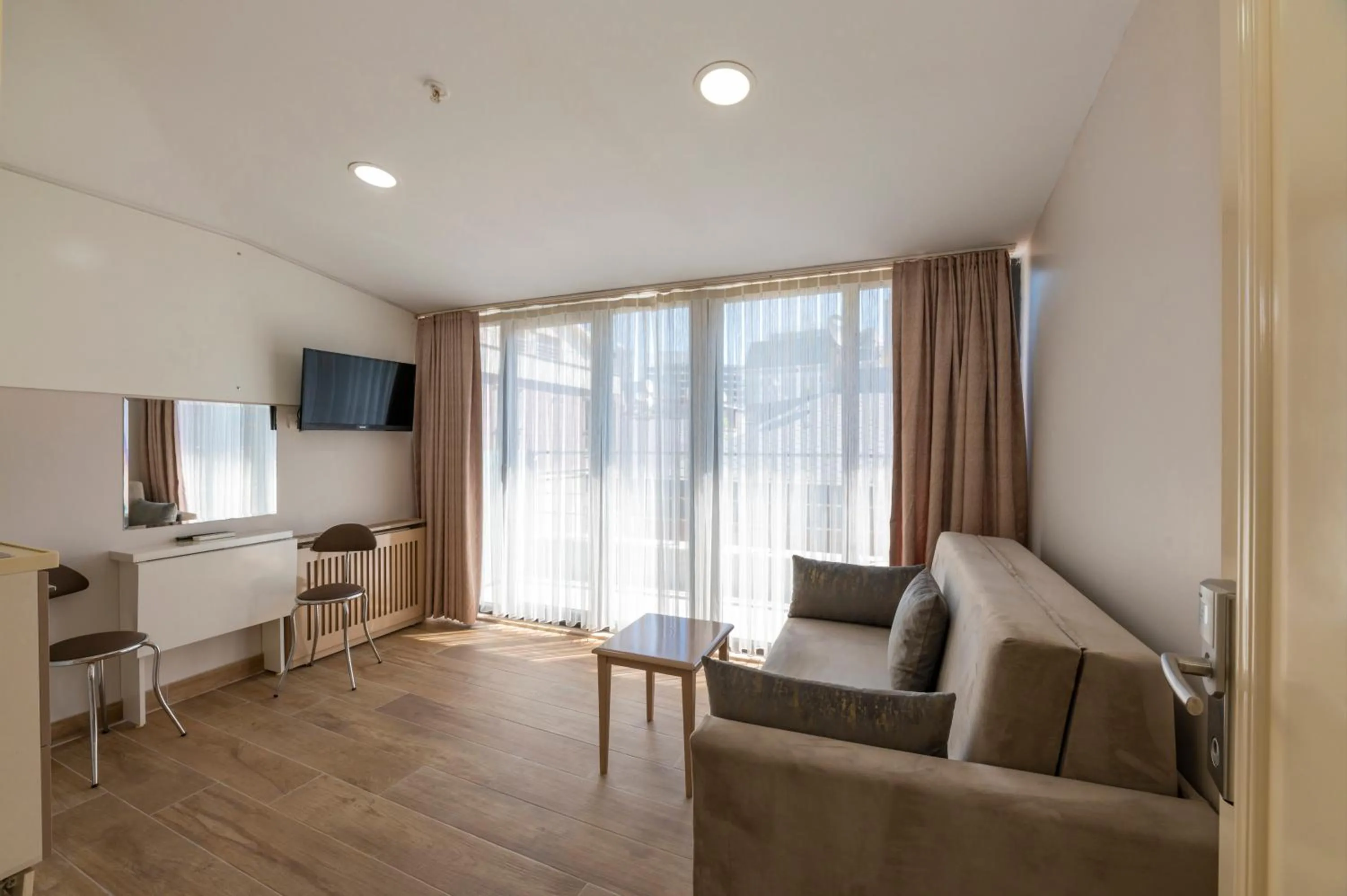 Taksim Peri Suite