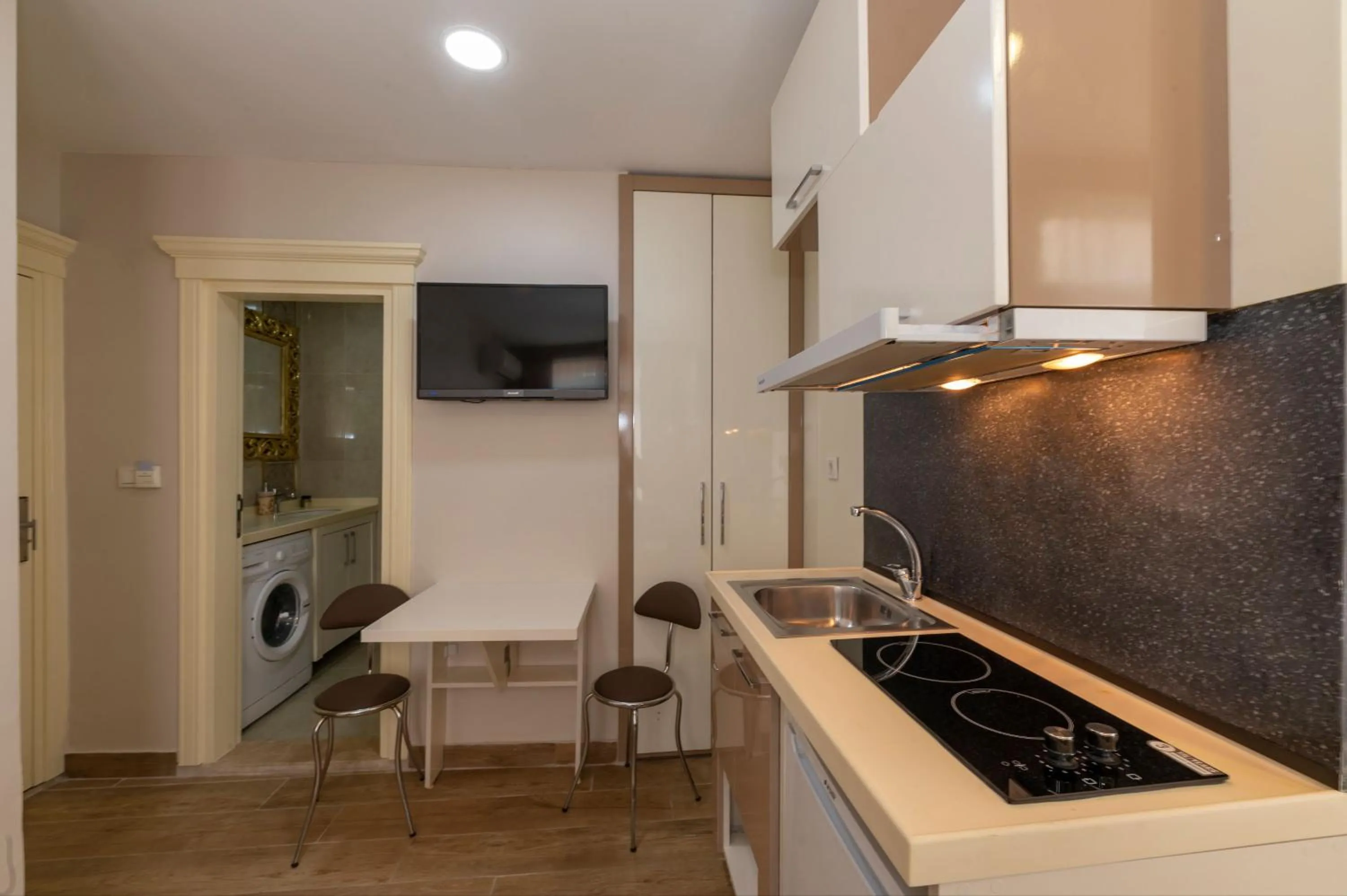 Massage in Taksim Peri Suite