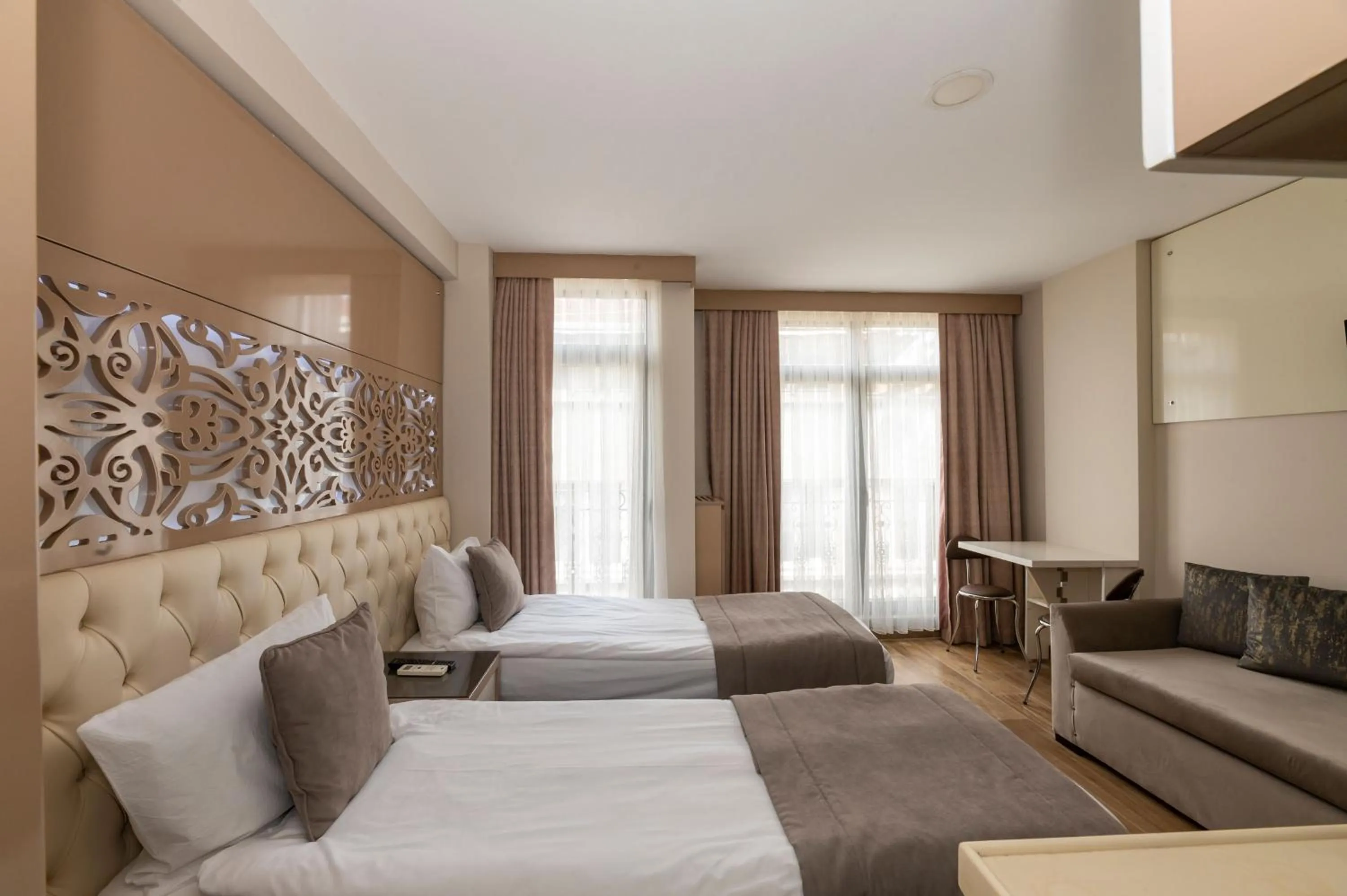 Massage, Bed in Taksim Peri Suite