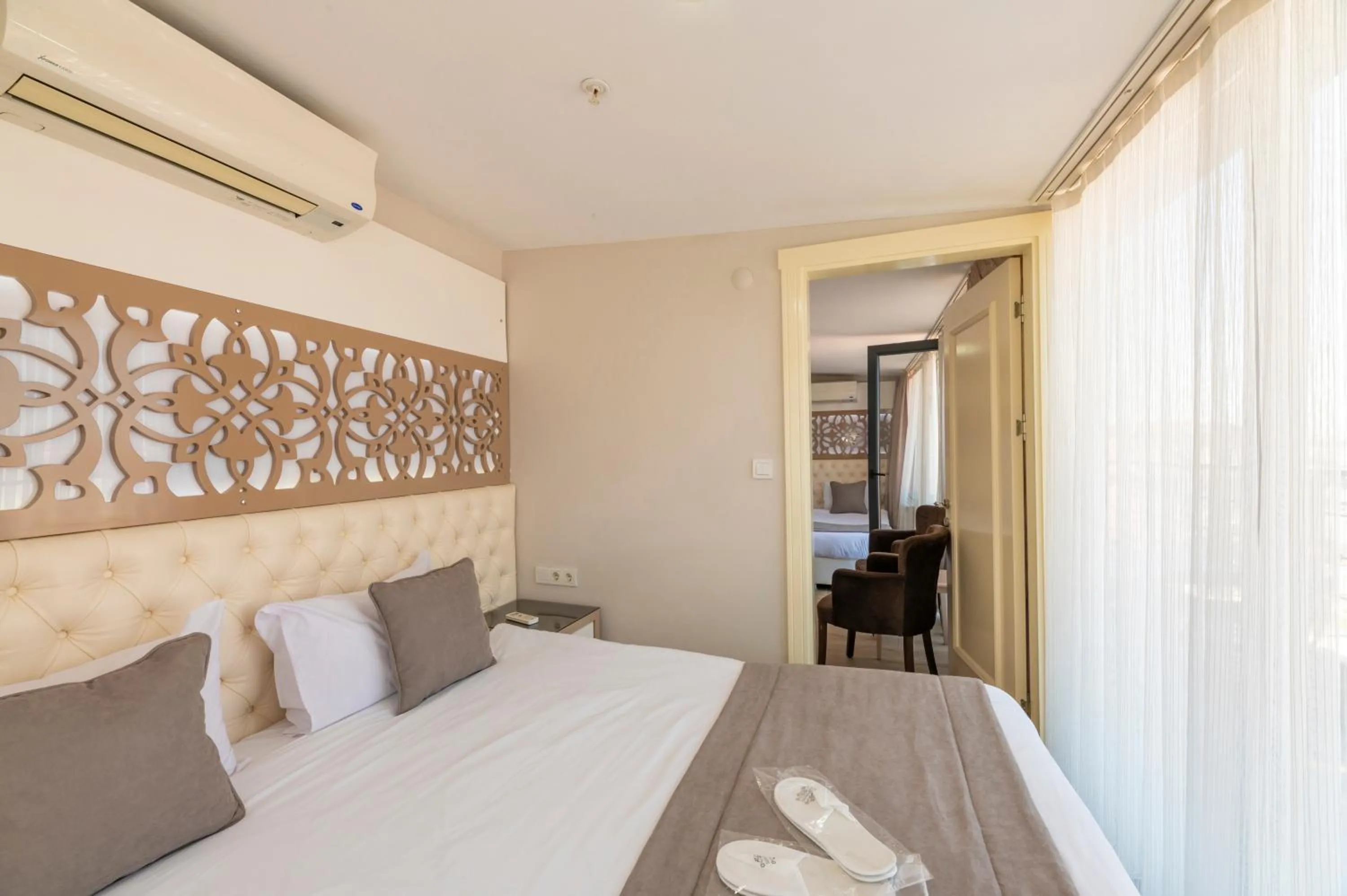 Bed in Taksim Peri Suite