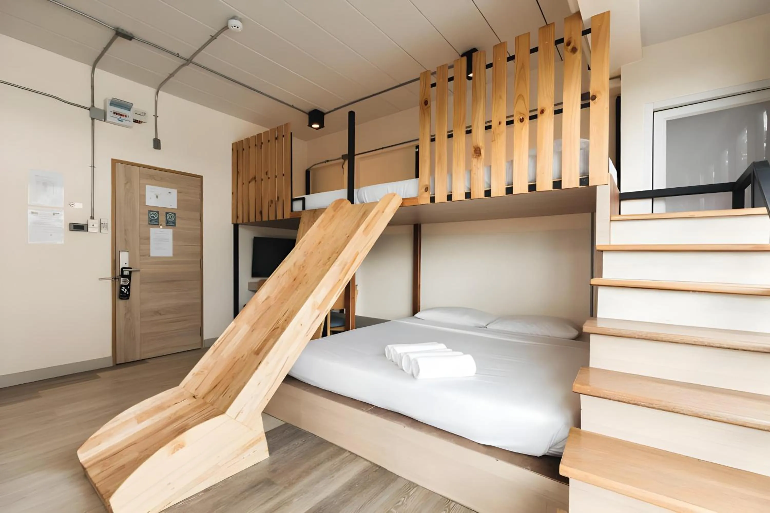 Bed in Mandalar Arch 39 Hotel