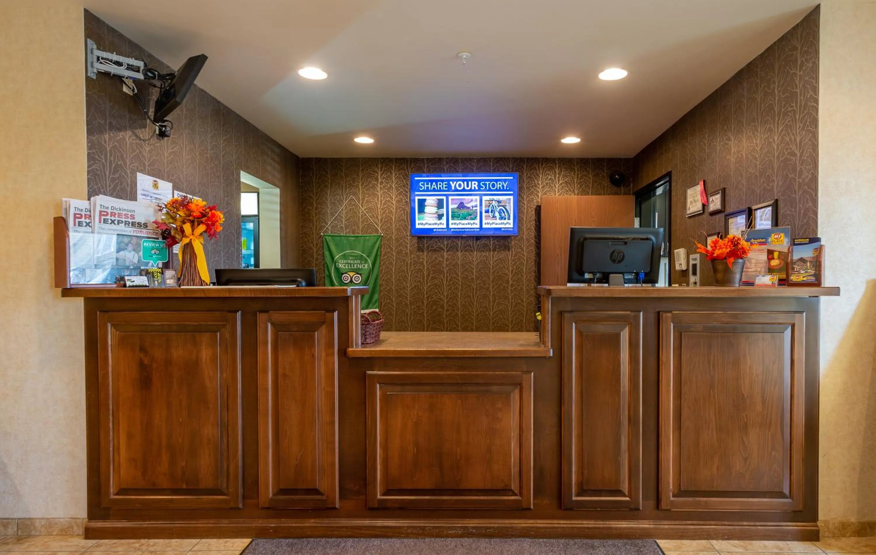 Lobby or reception in My Place Hotel-Dickinson, ND