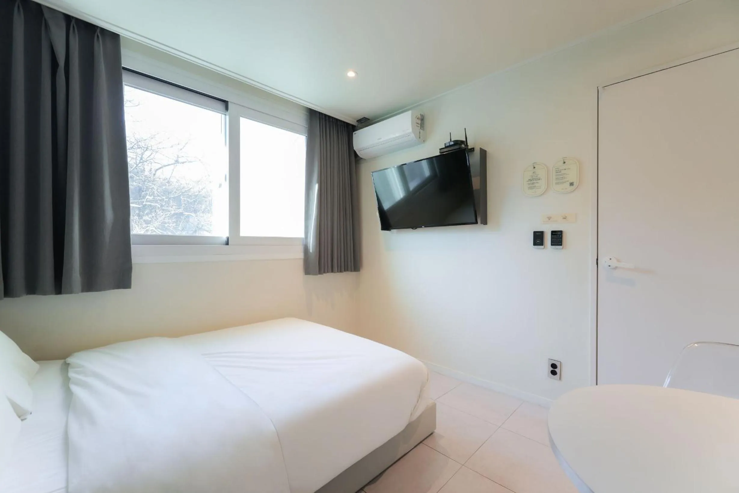 Bedroom, Bed in Aank Air Icheon Seolbong Lake