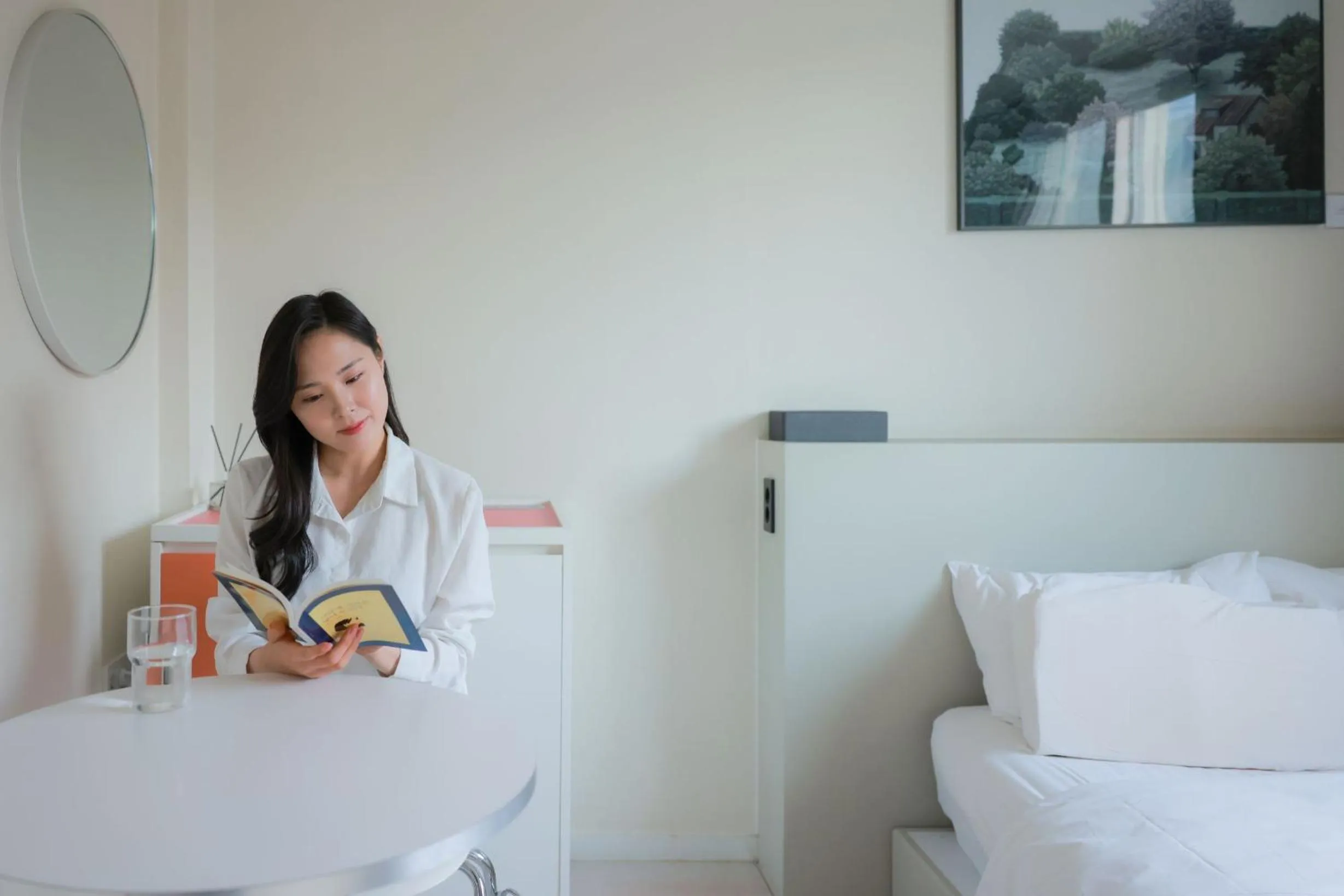 Photo of the whole room, Bed in Aank Air Icheon Seolbong Lake