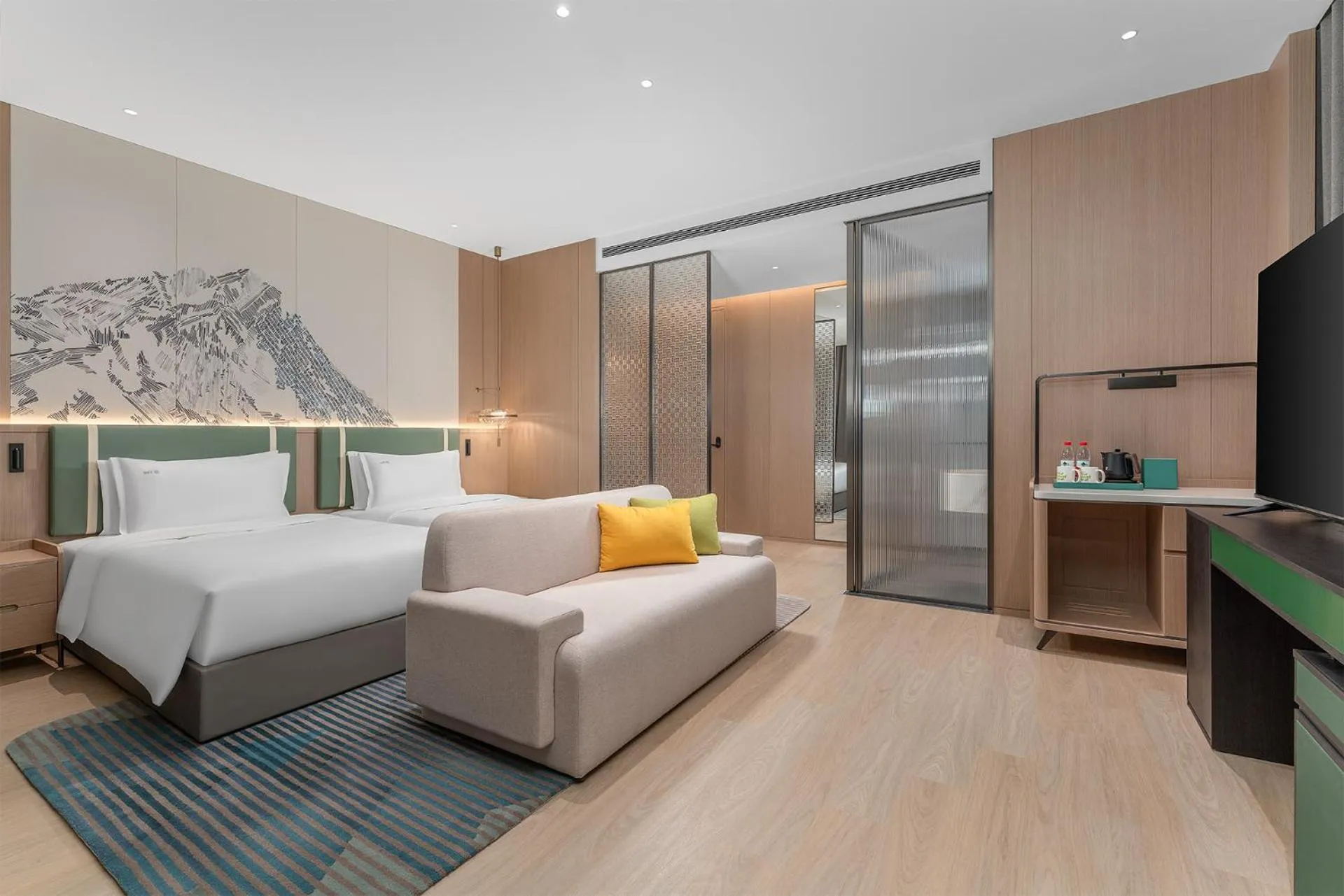 Bedroom in Holiday Inn Liaoyuan City Center by IHG