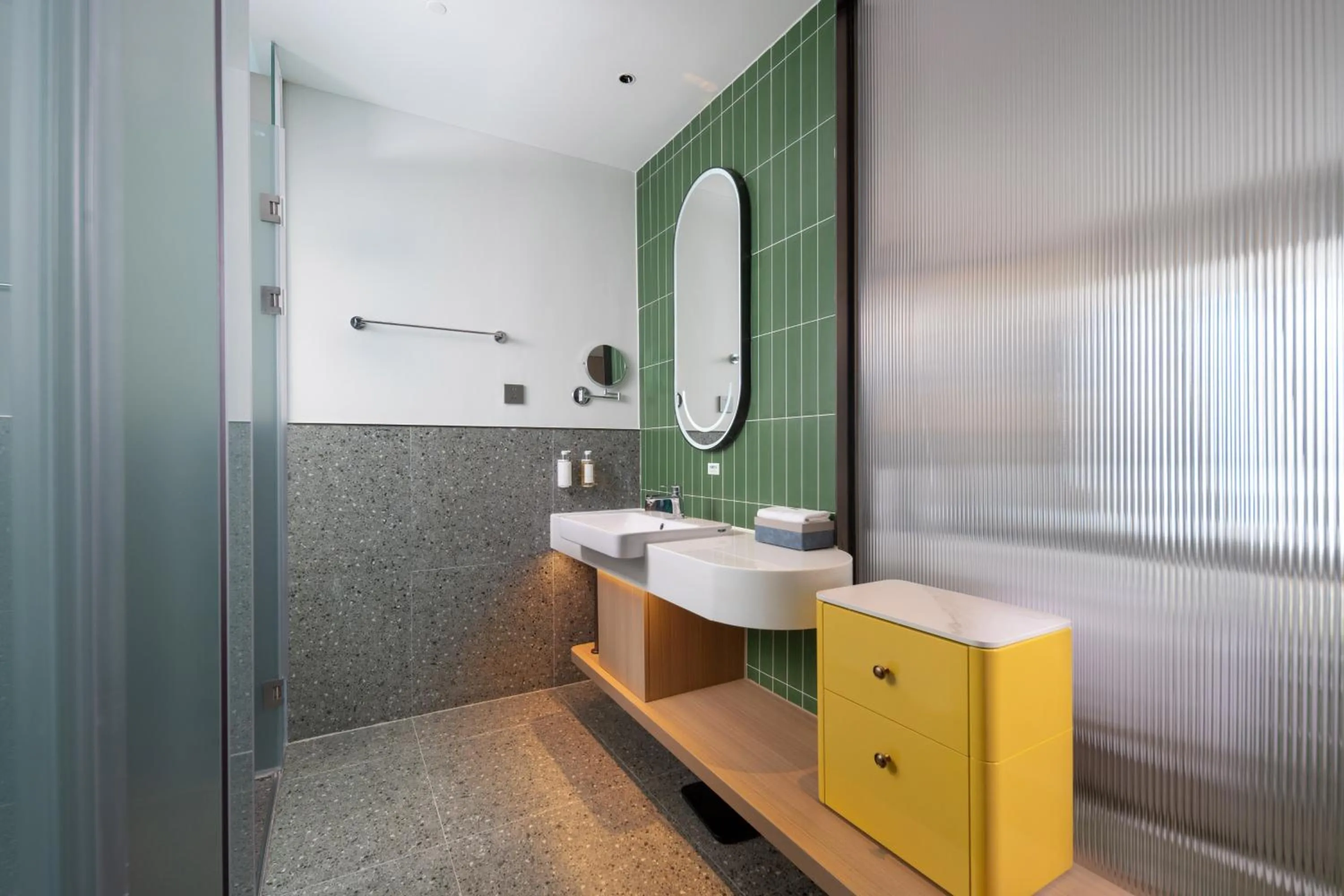 Bathroom in Holiday Inn & Suites Chongqing Nanan by IHG