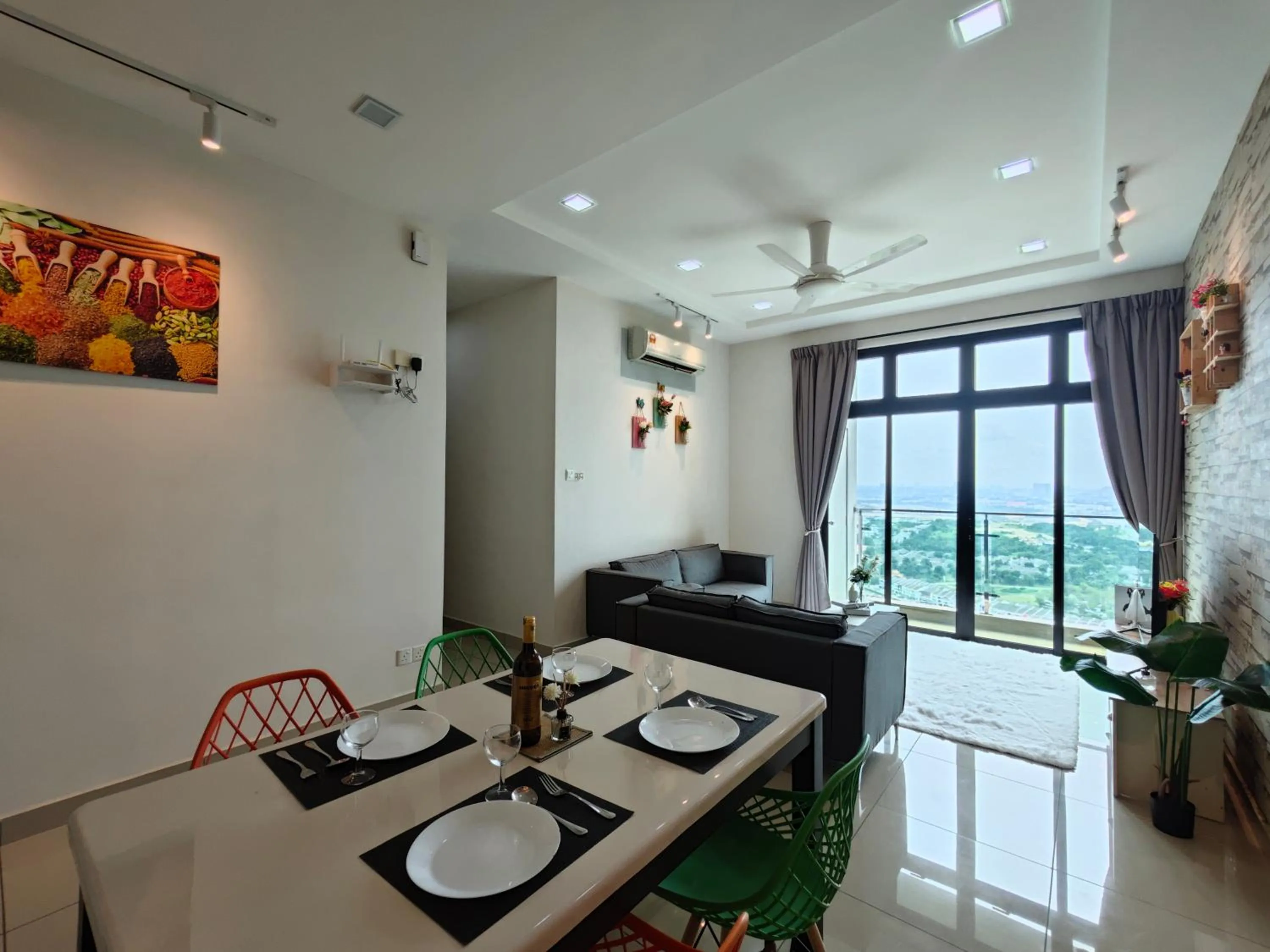 Living room in Kempas Dsummit Residences by Antlerzone