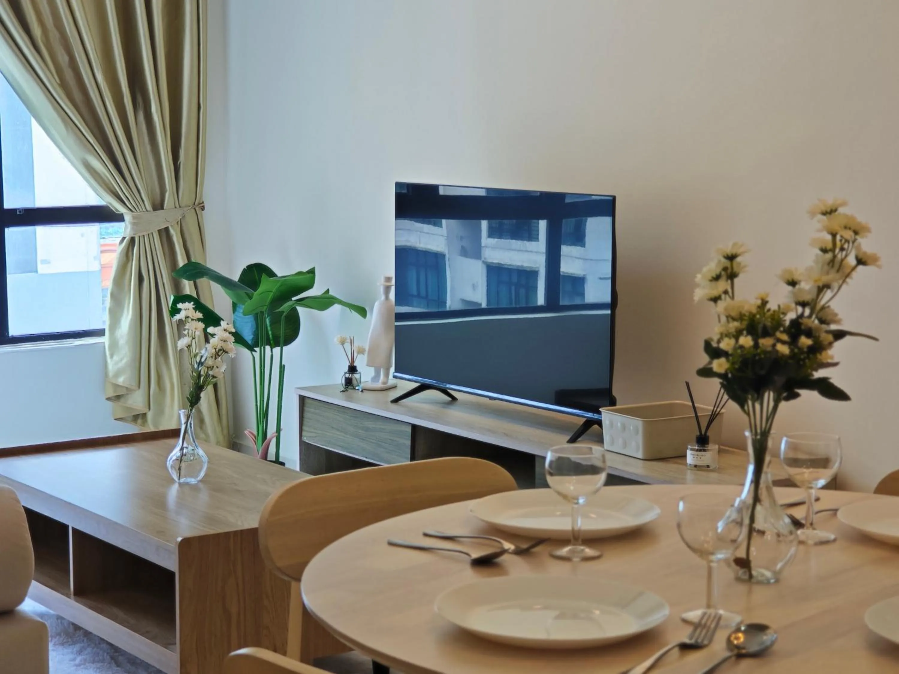 TV and multimedia in Kempas Dsummit Residences by Antlerzone