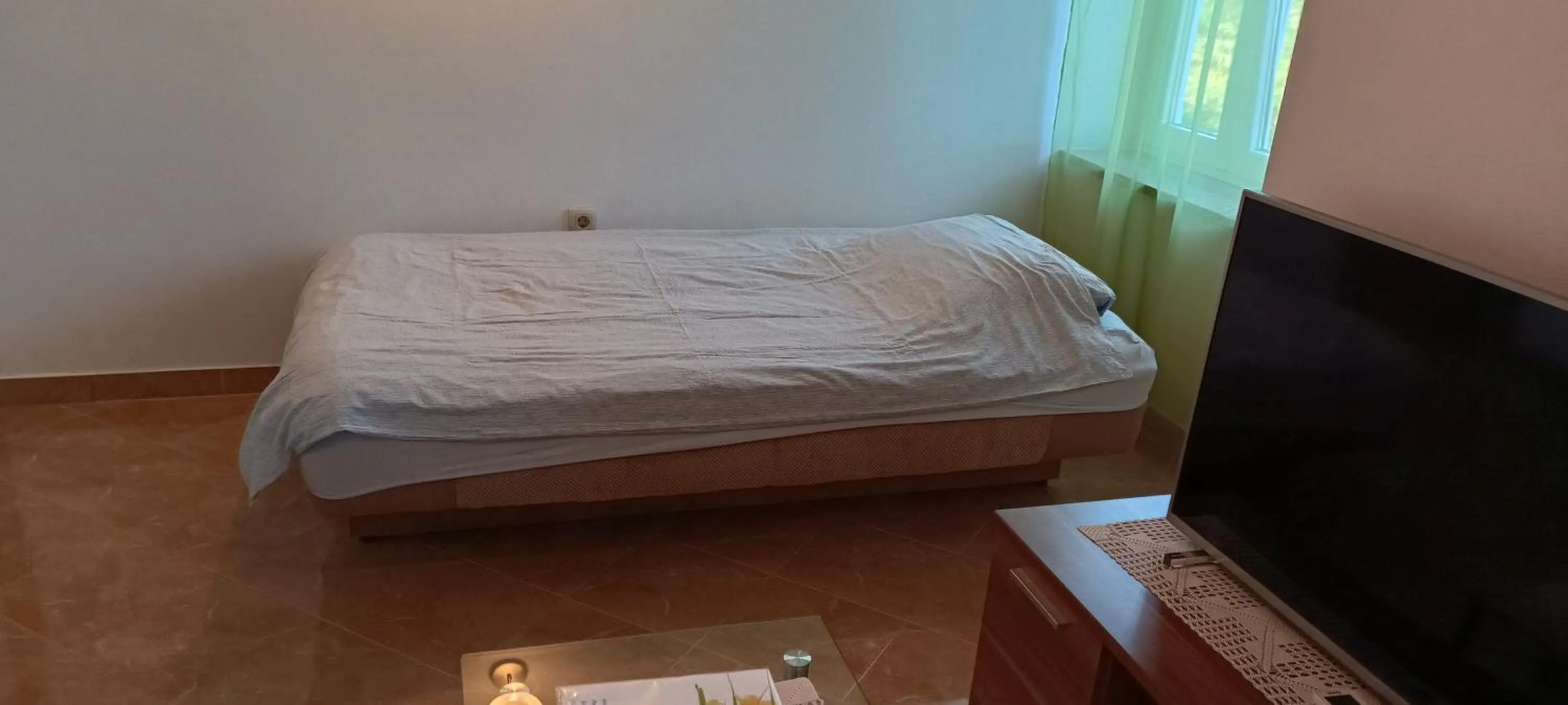 Apartment with Sea View in Apartment Valentina