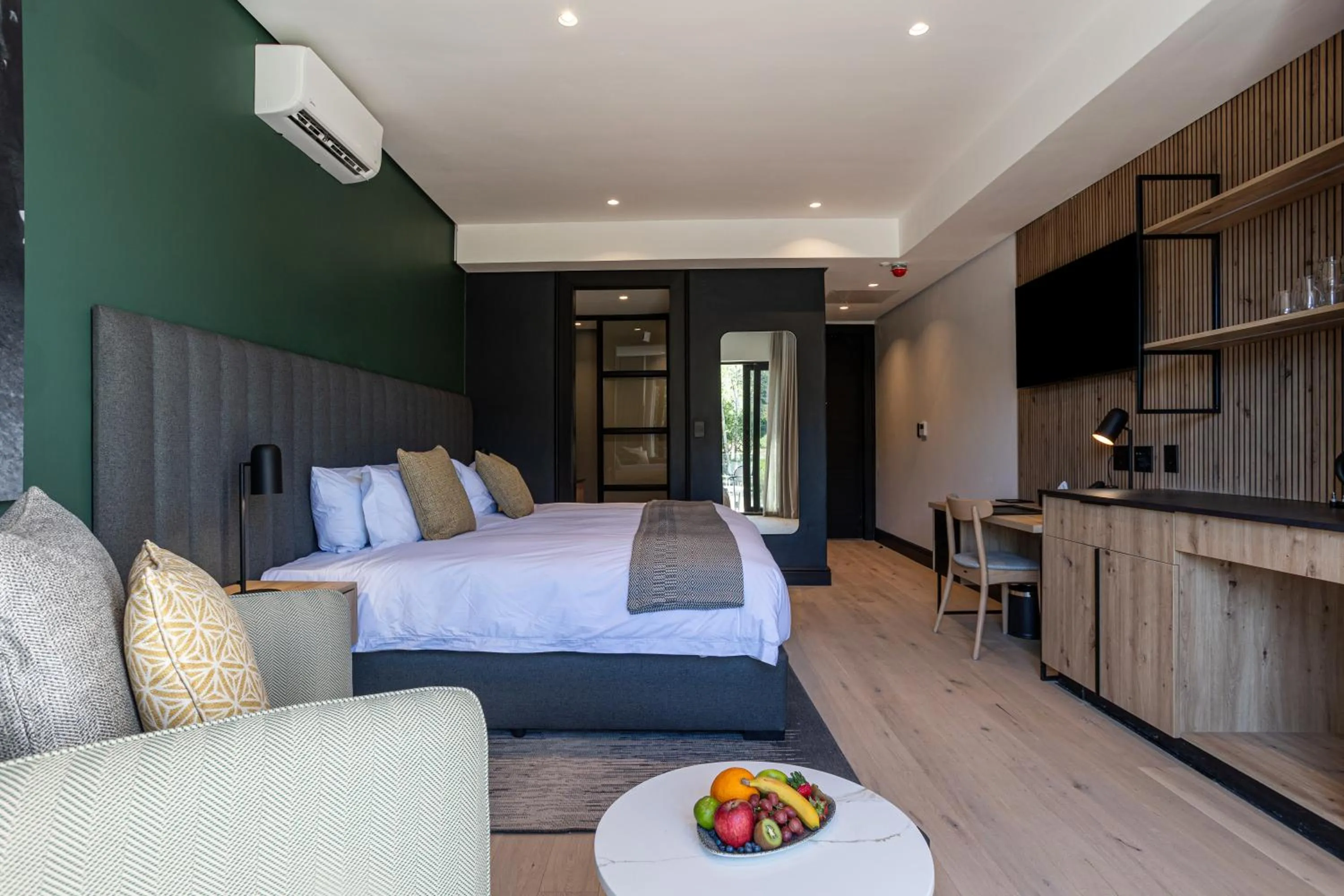 Bed in Franschhoek Hotel