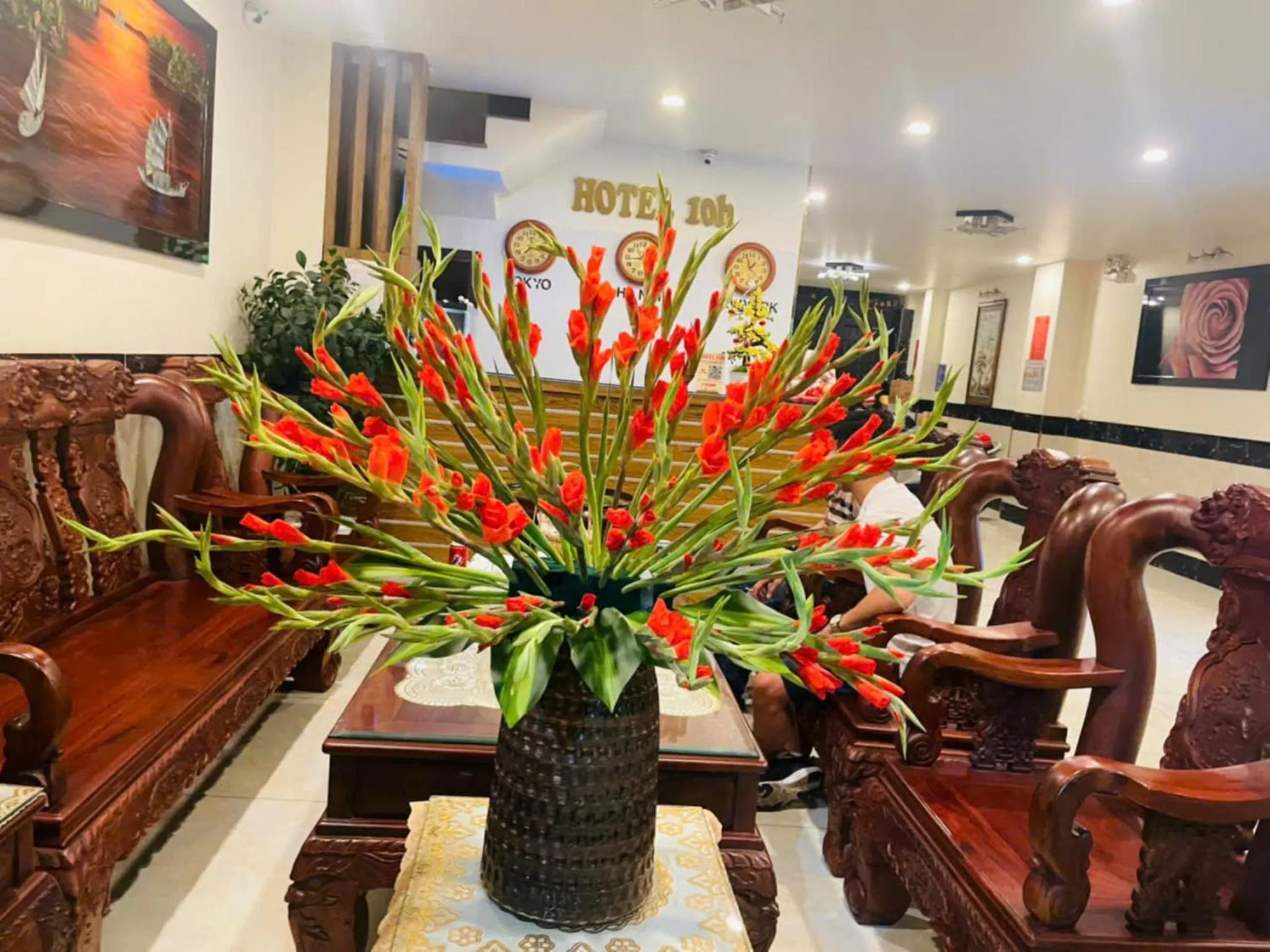 Living room in 10h Hotel