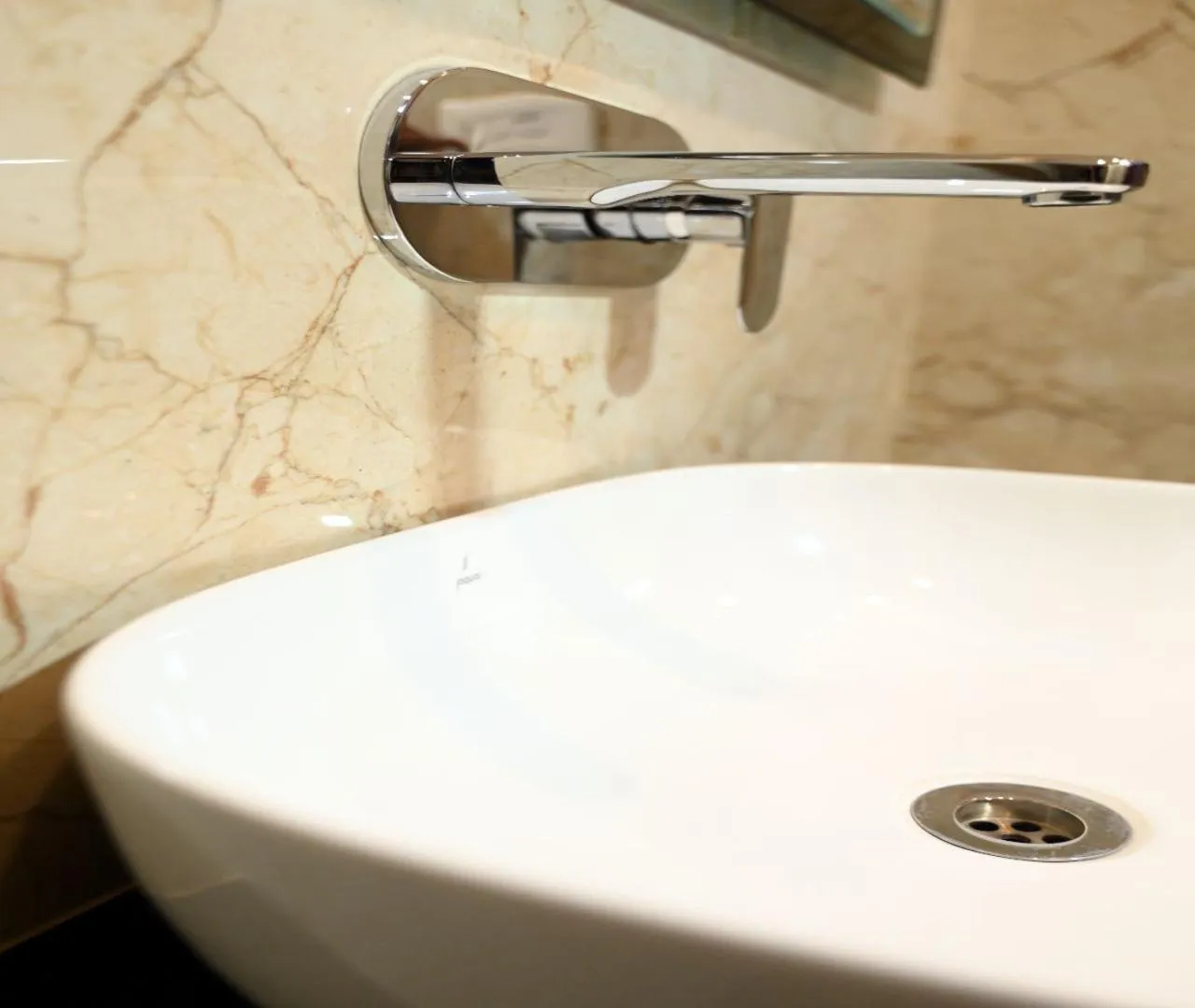 Bathroom in Hotel Shankara Residency