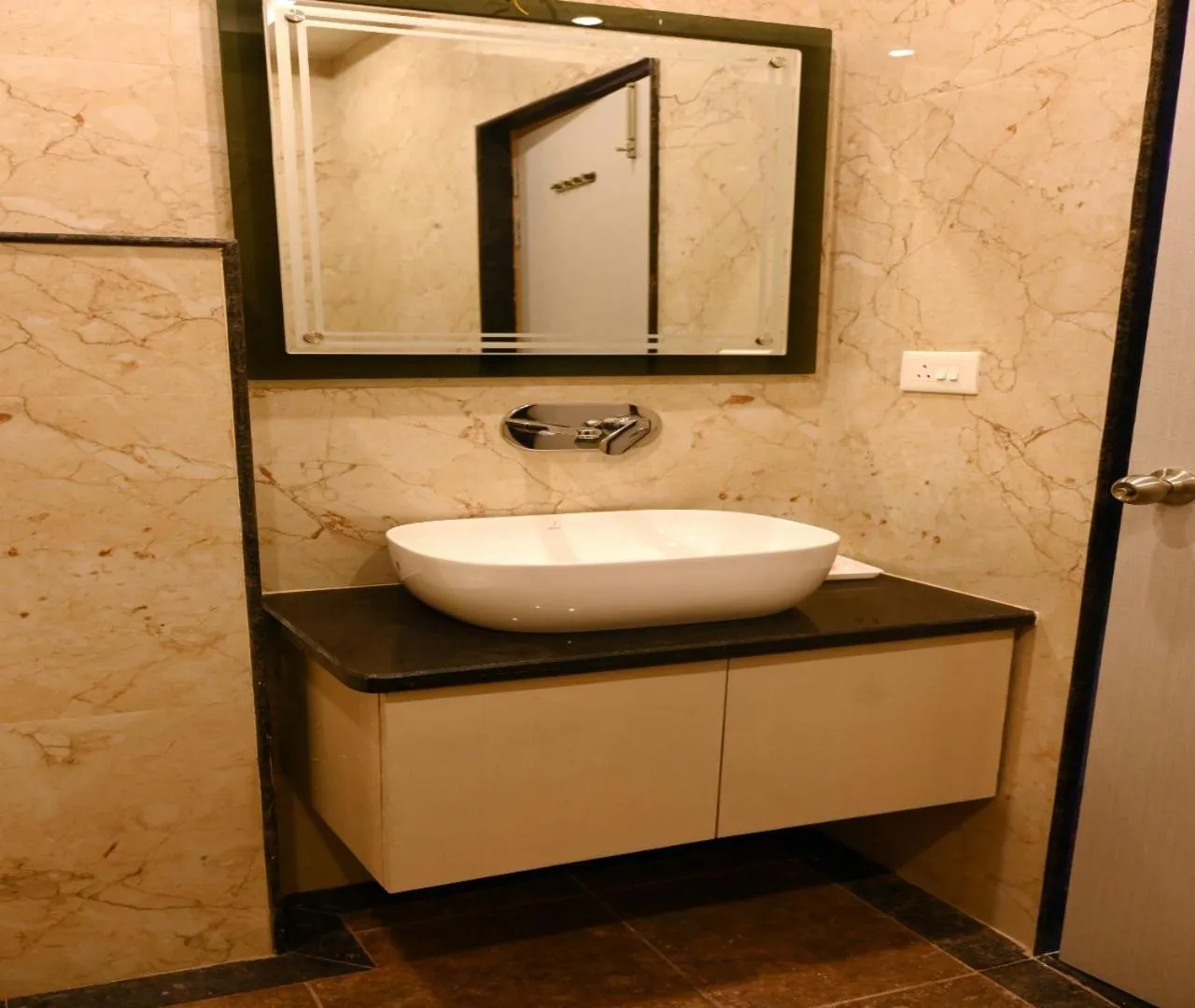 Bathroom in Hotel Shankara Residency