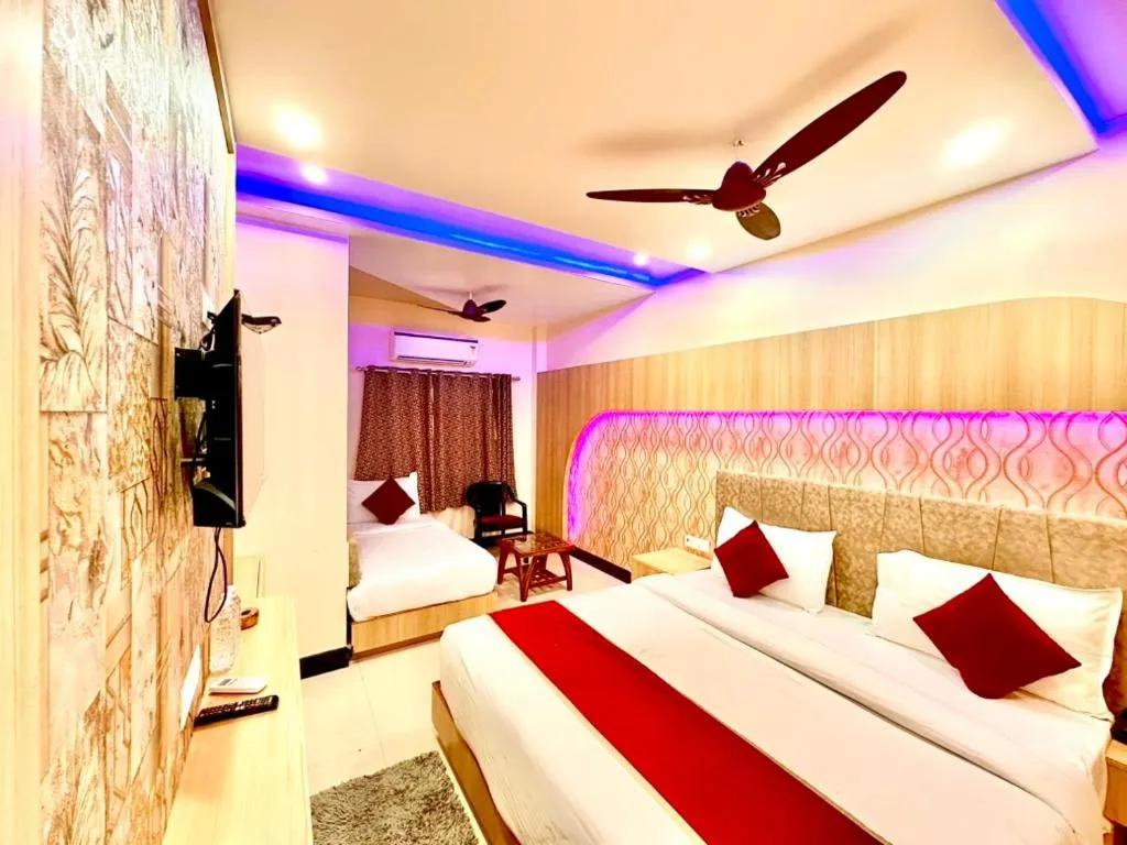 Bed in Hotel Shankara Residency