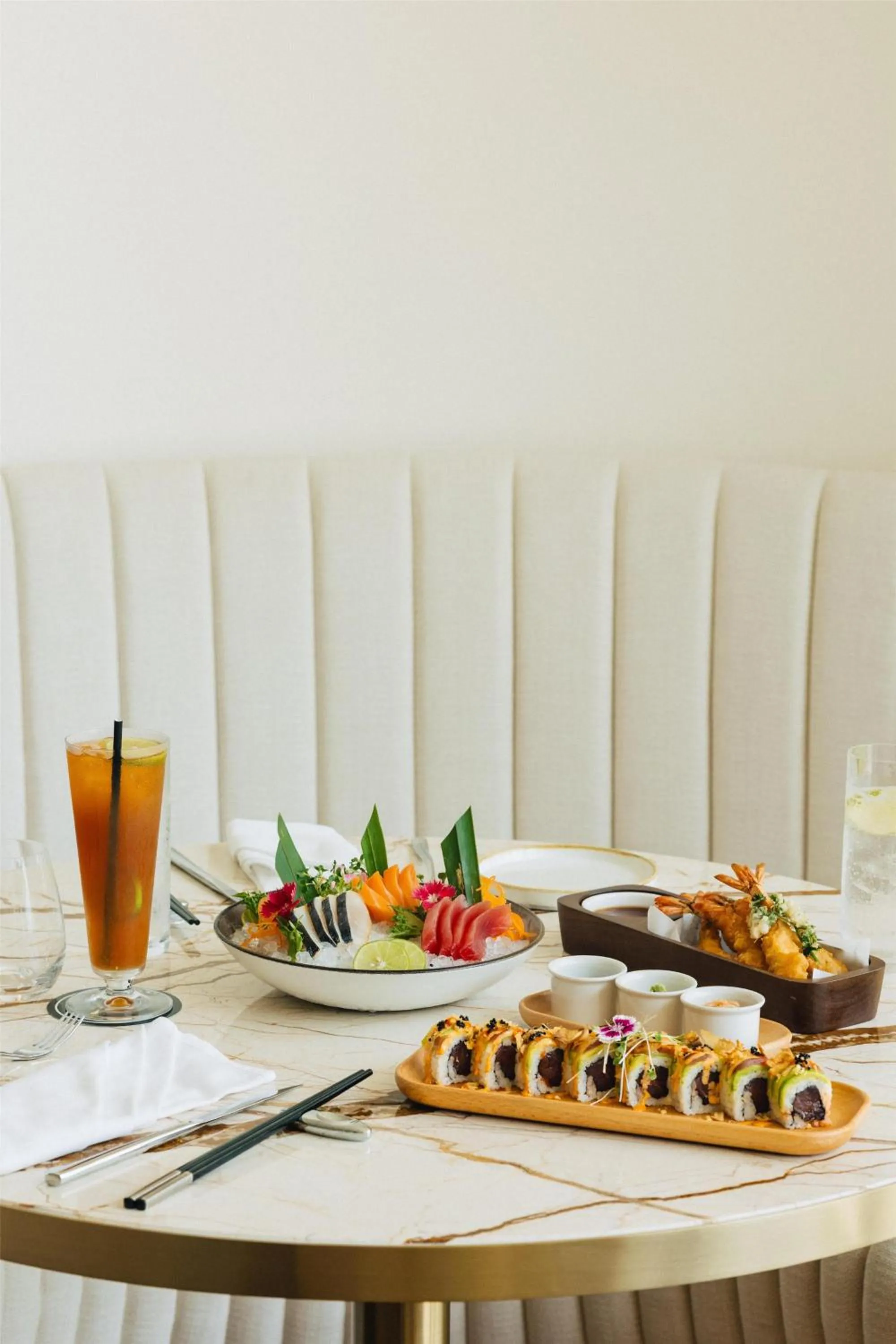 Food and drinks in Radisson Collection Resort Galle