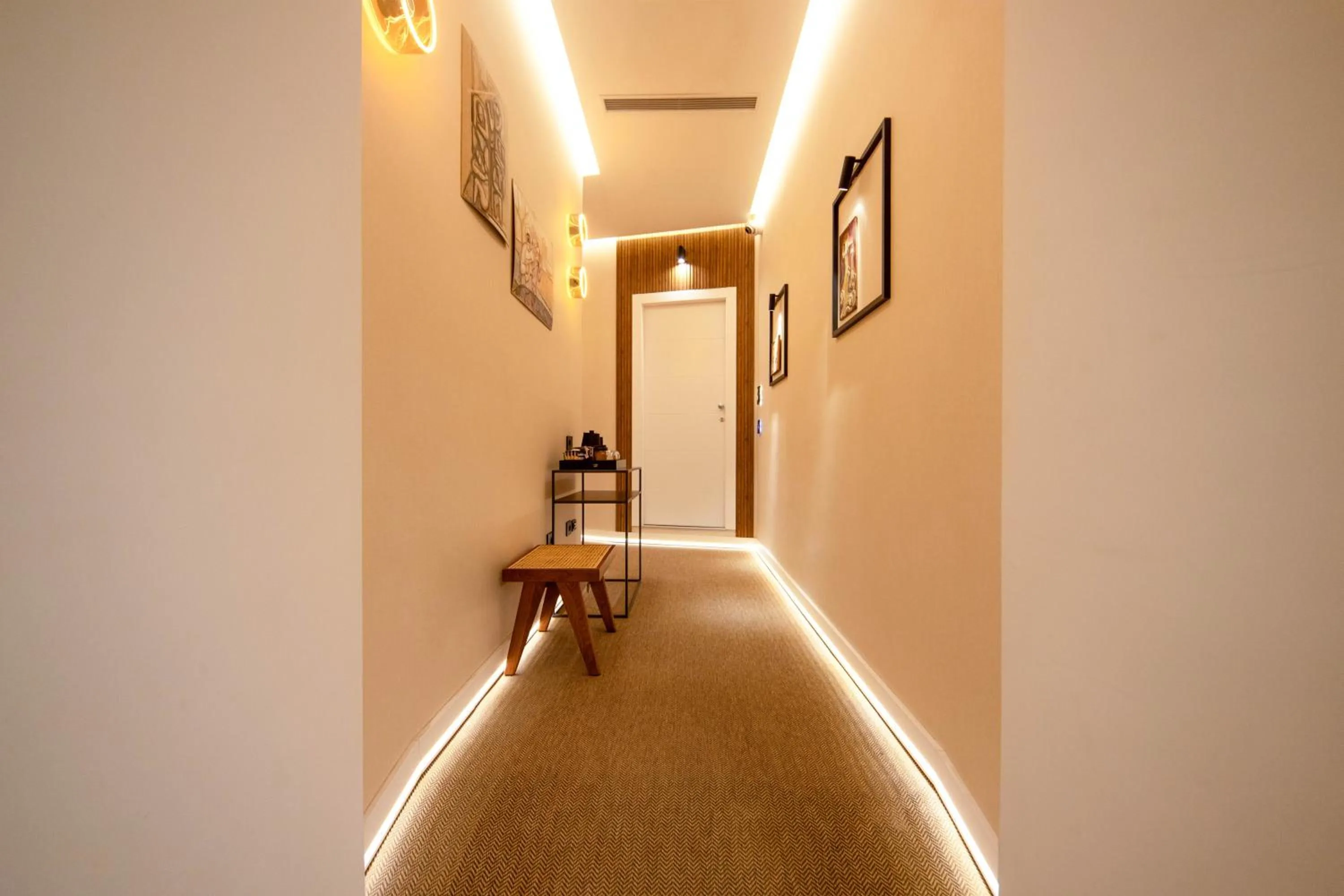 furniture in Mamalu - Corso Umberto 35 - Studios and Suites