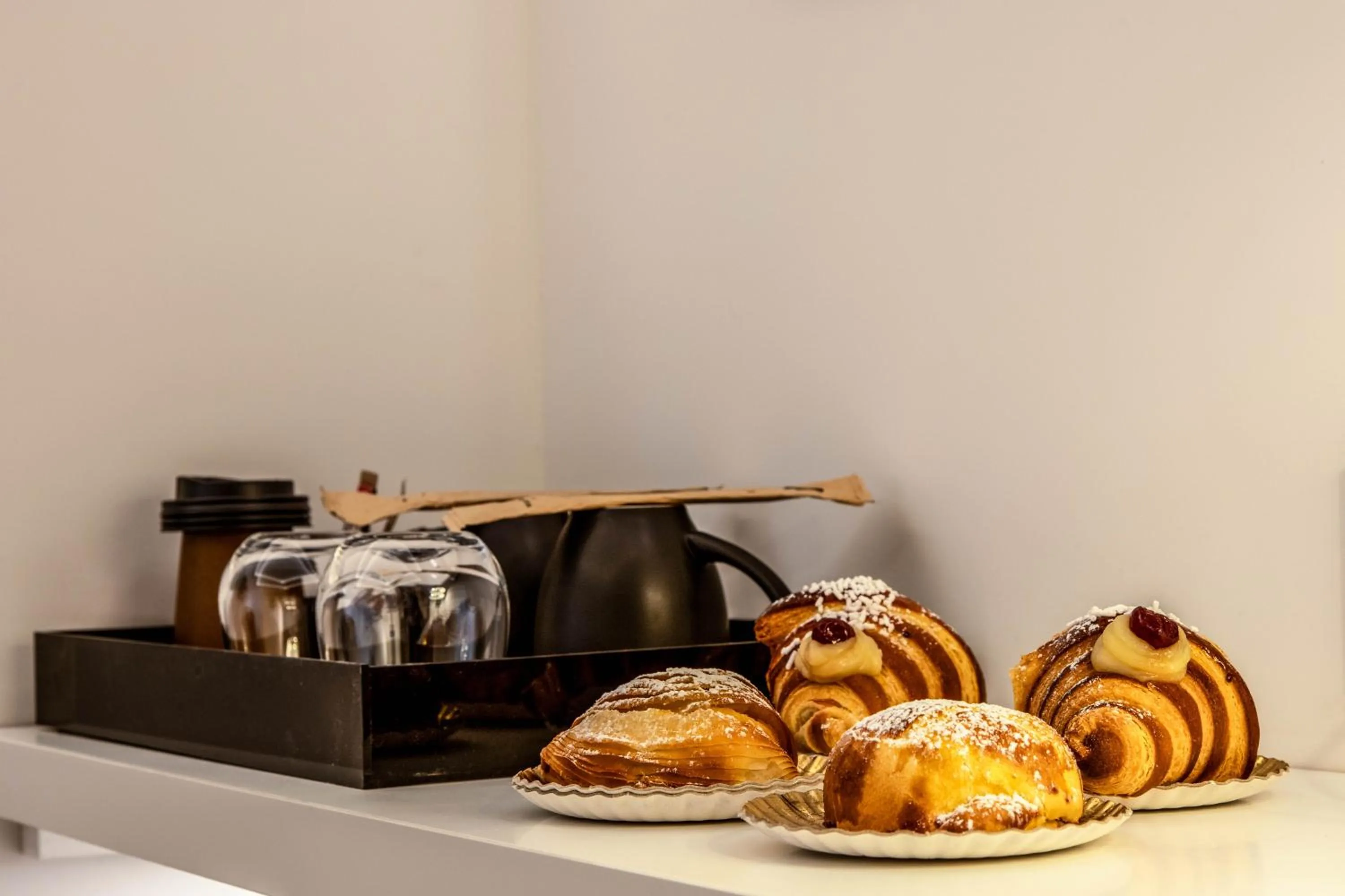 Breakfast in Mamalu - Corso Umberto 35 - Studios and Suites