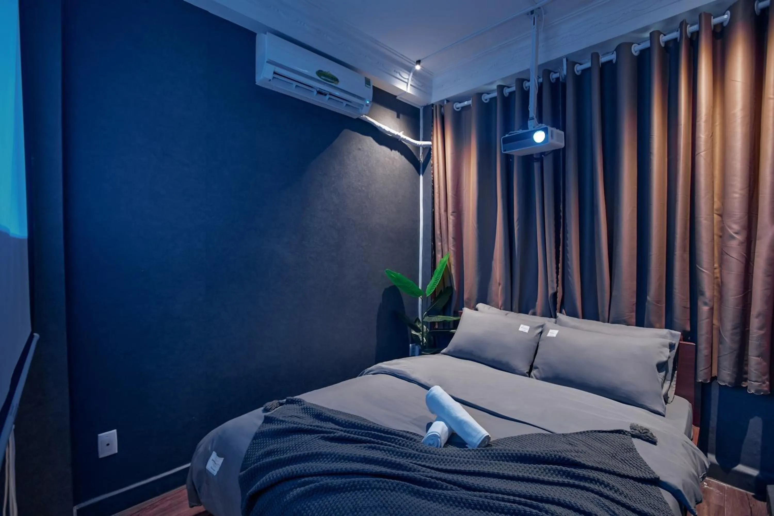 Bed in MG Rosé Boutique Hotel