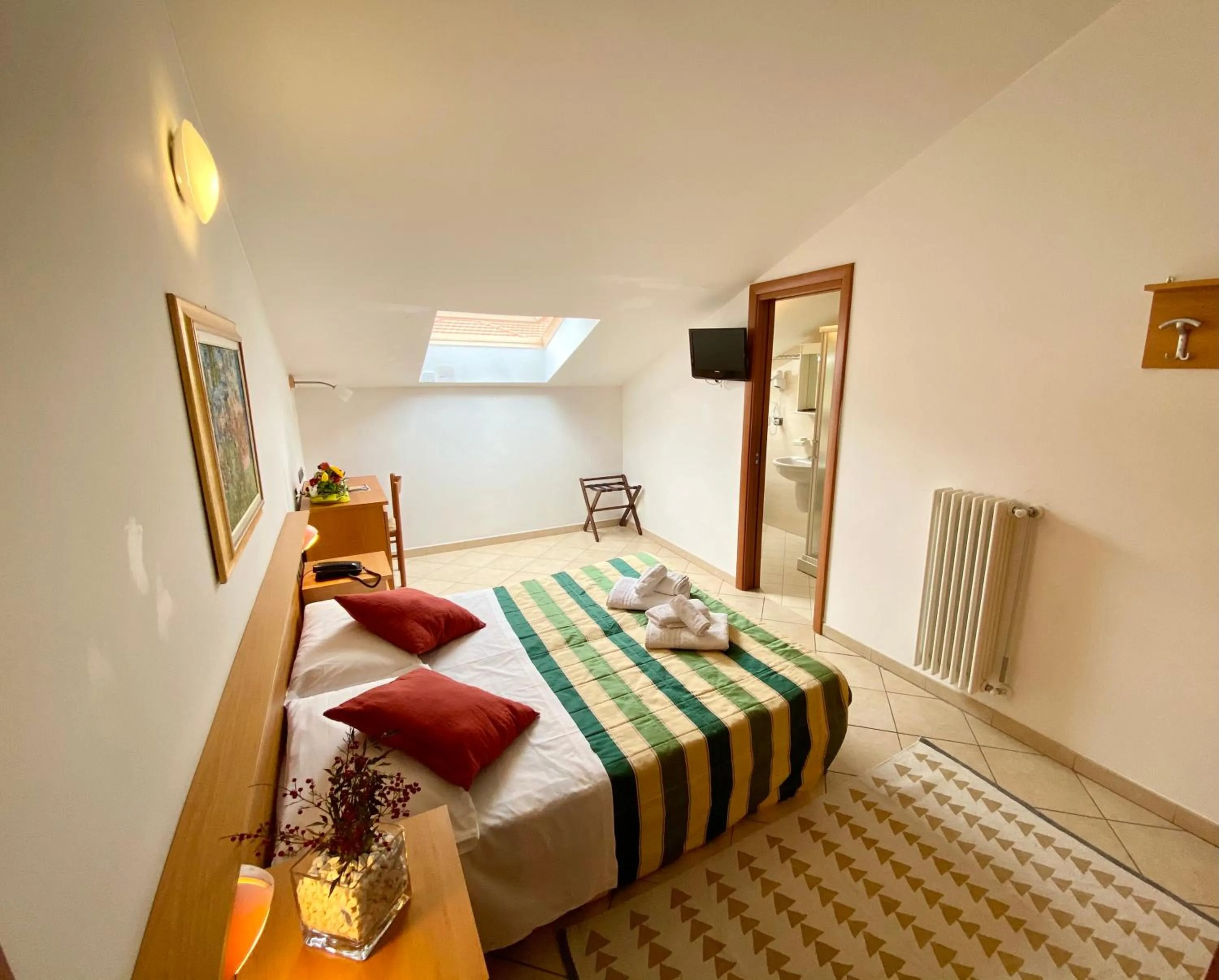 Bedroom, Bed in Albergo Villa Ada