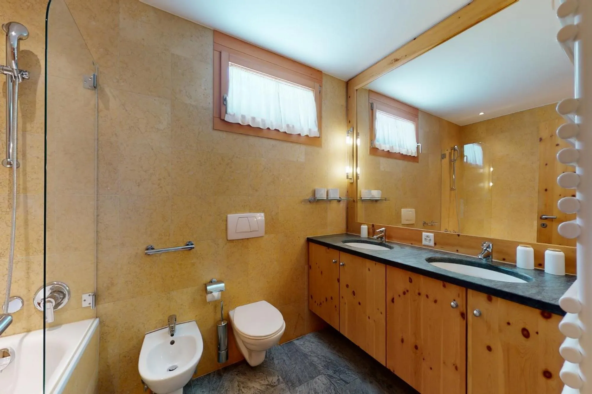 Apartment Sur Puoz 1A