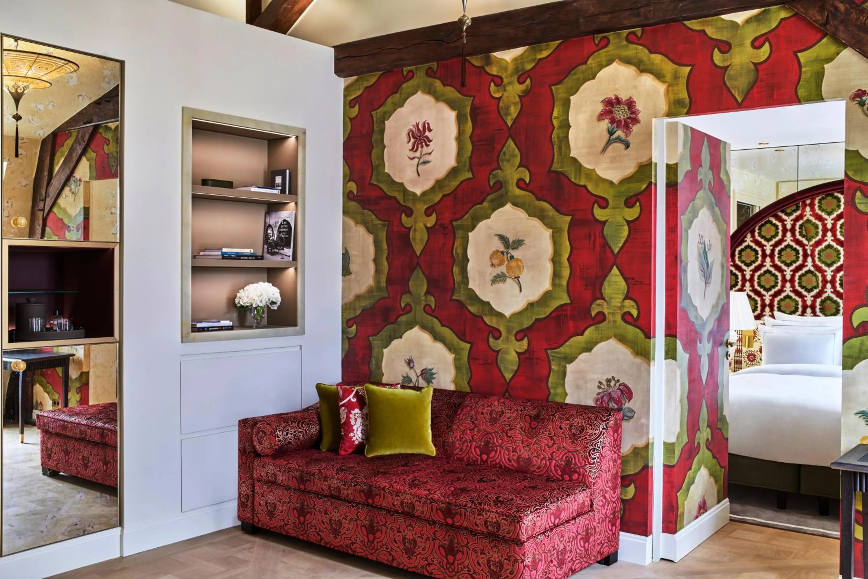 Living room, Bed in Maison Barrière Vendôme