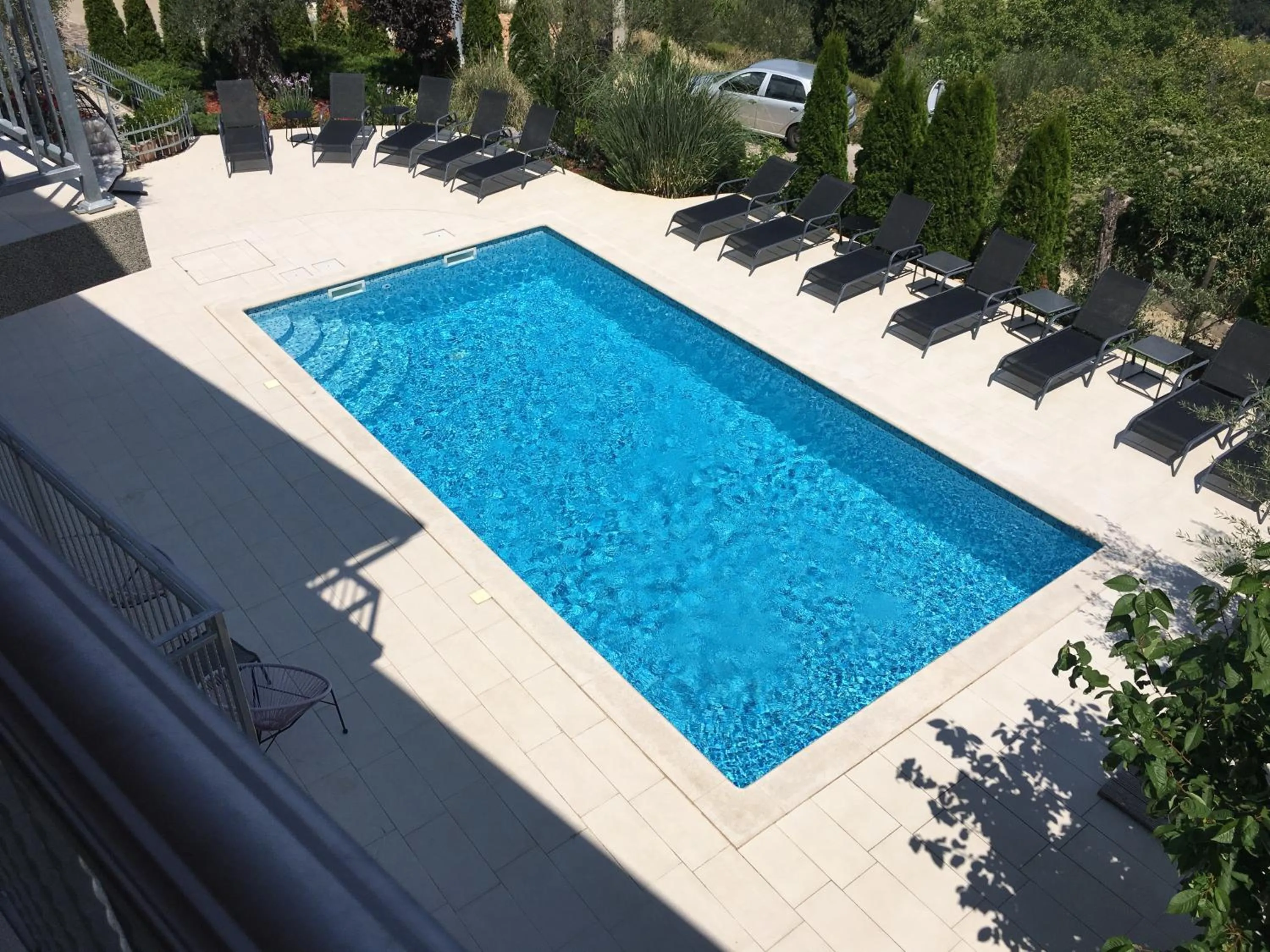 Pool view in Apartment Selce Kala
