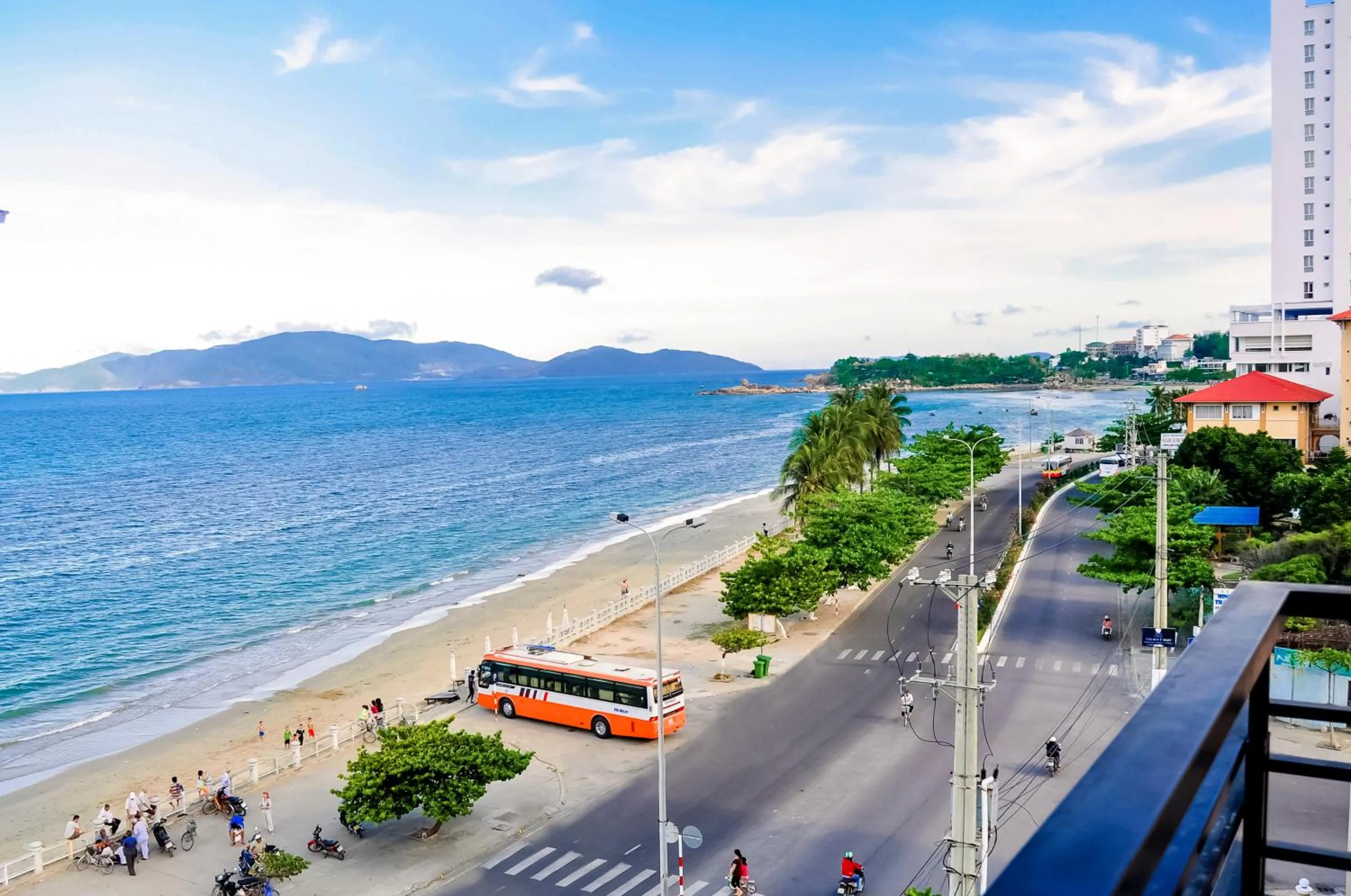 Bird's eye view in May Ngu Sac - Iridescent Clouds Hotel