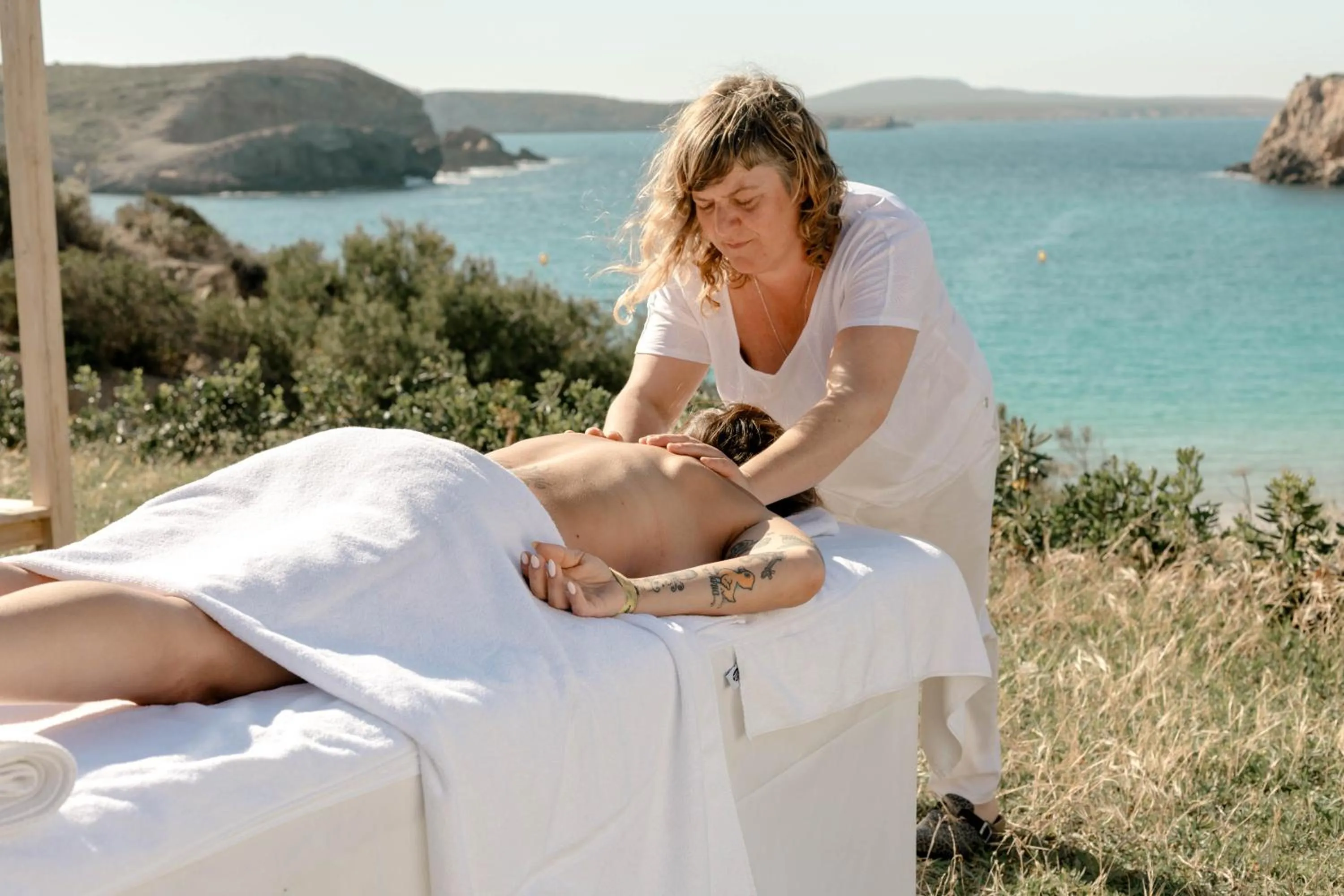 Massage in Club Hotel Aguamarina