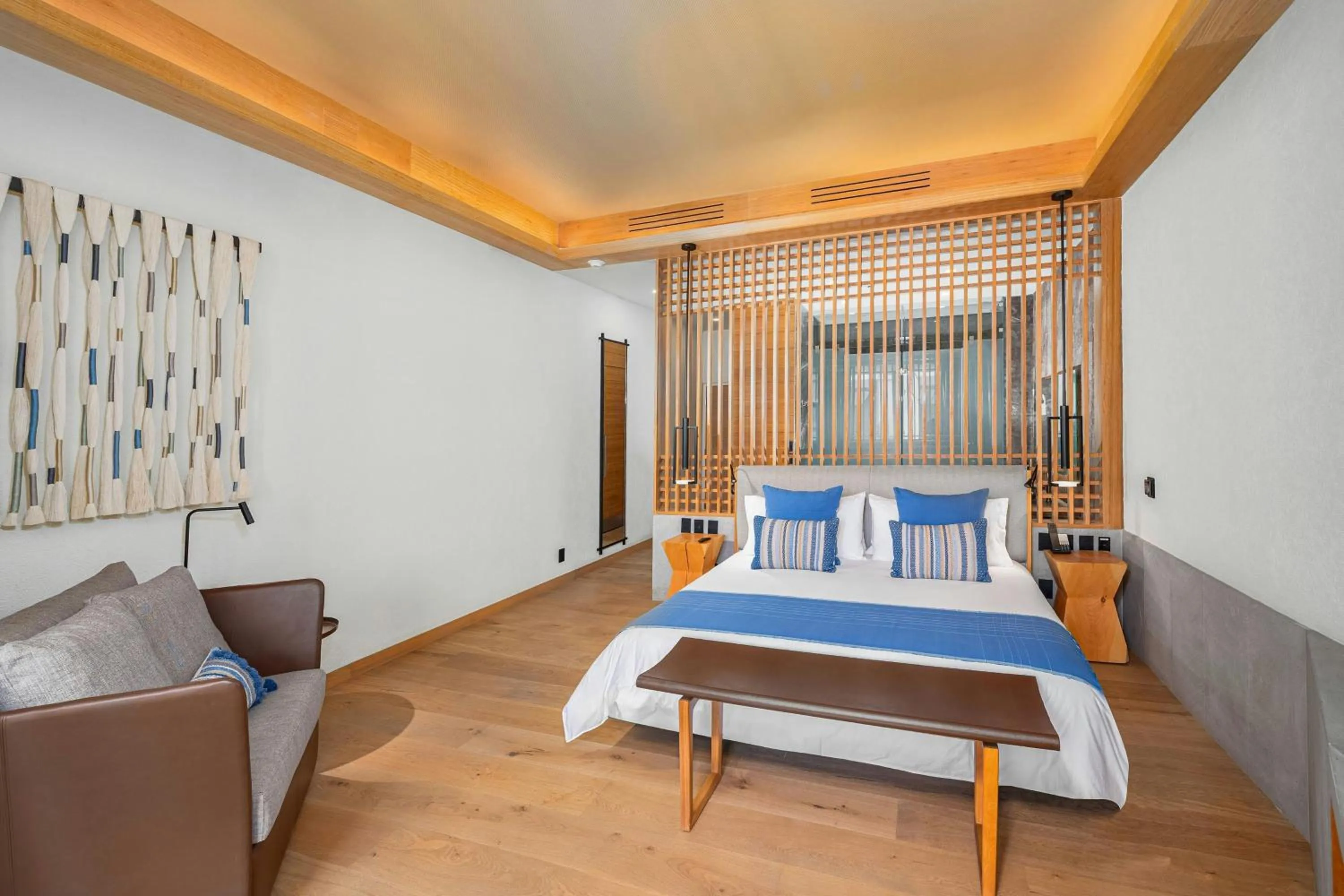 Photo of the whole room, Bed in Clevia, San Miguel de Allende, Autograph Collection