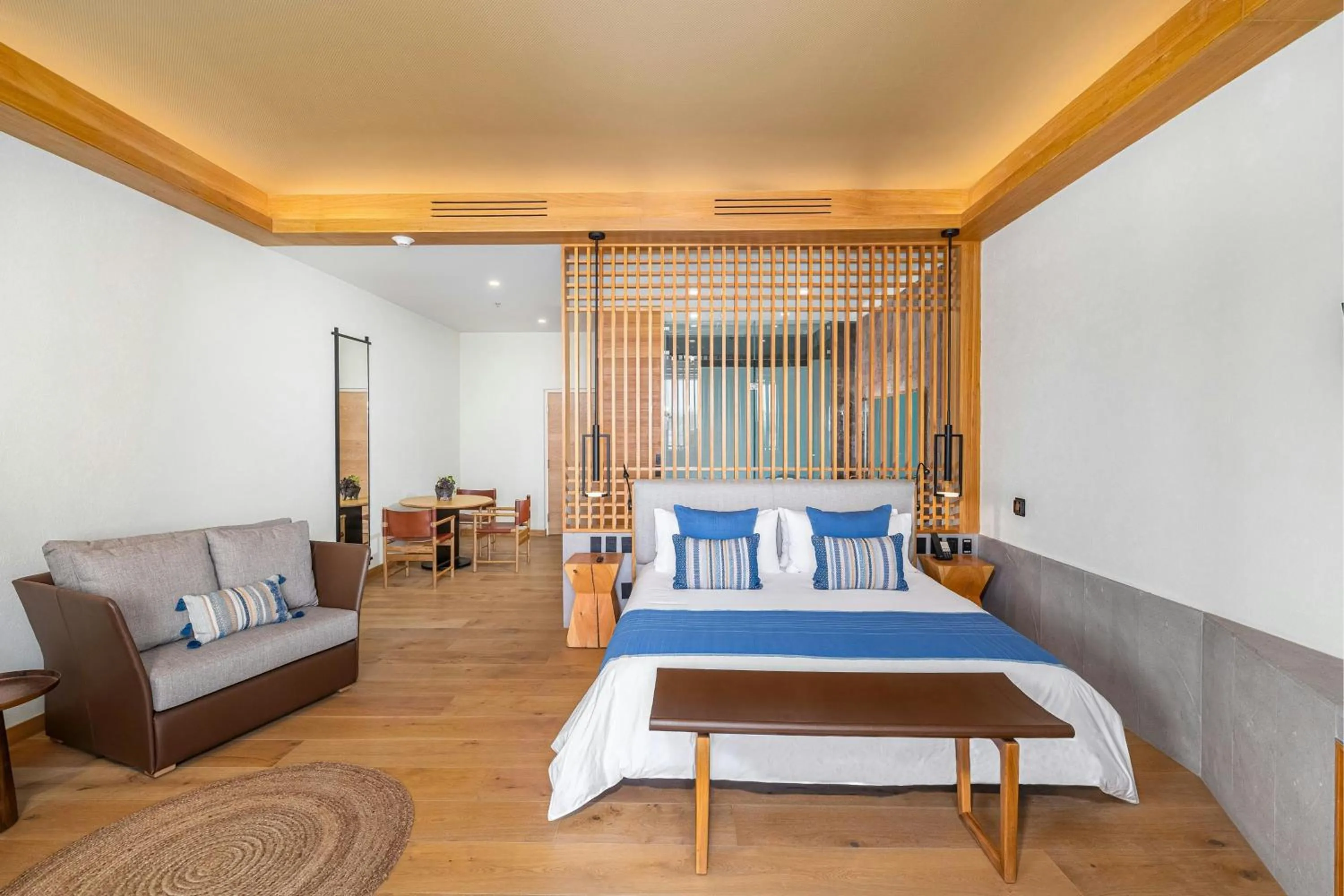 Photo of the whole room, Bed in Clevia, San Miguel de Allende, Autograph Collection