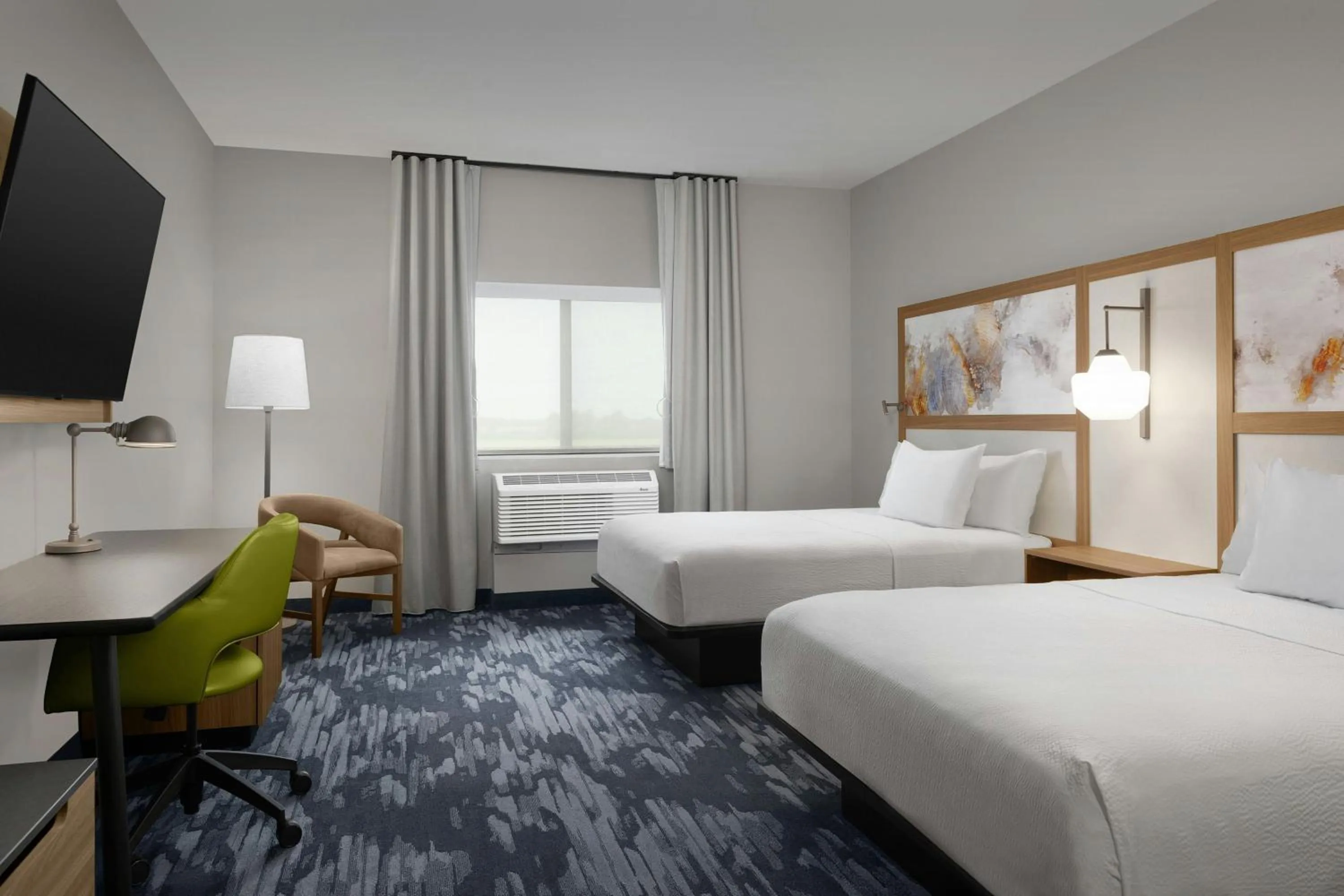 Photo of the whole room, Bed in Fairfield by Marriott Inn & Suites Sikeston